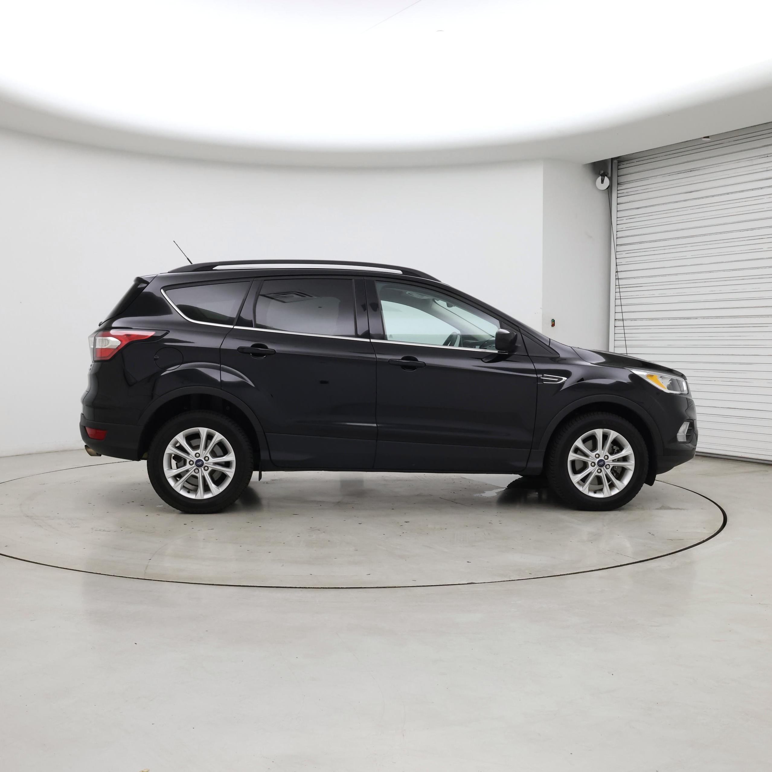 Thumbnail: 2018 Ford Escape - 7