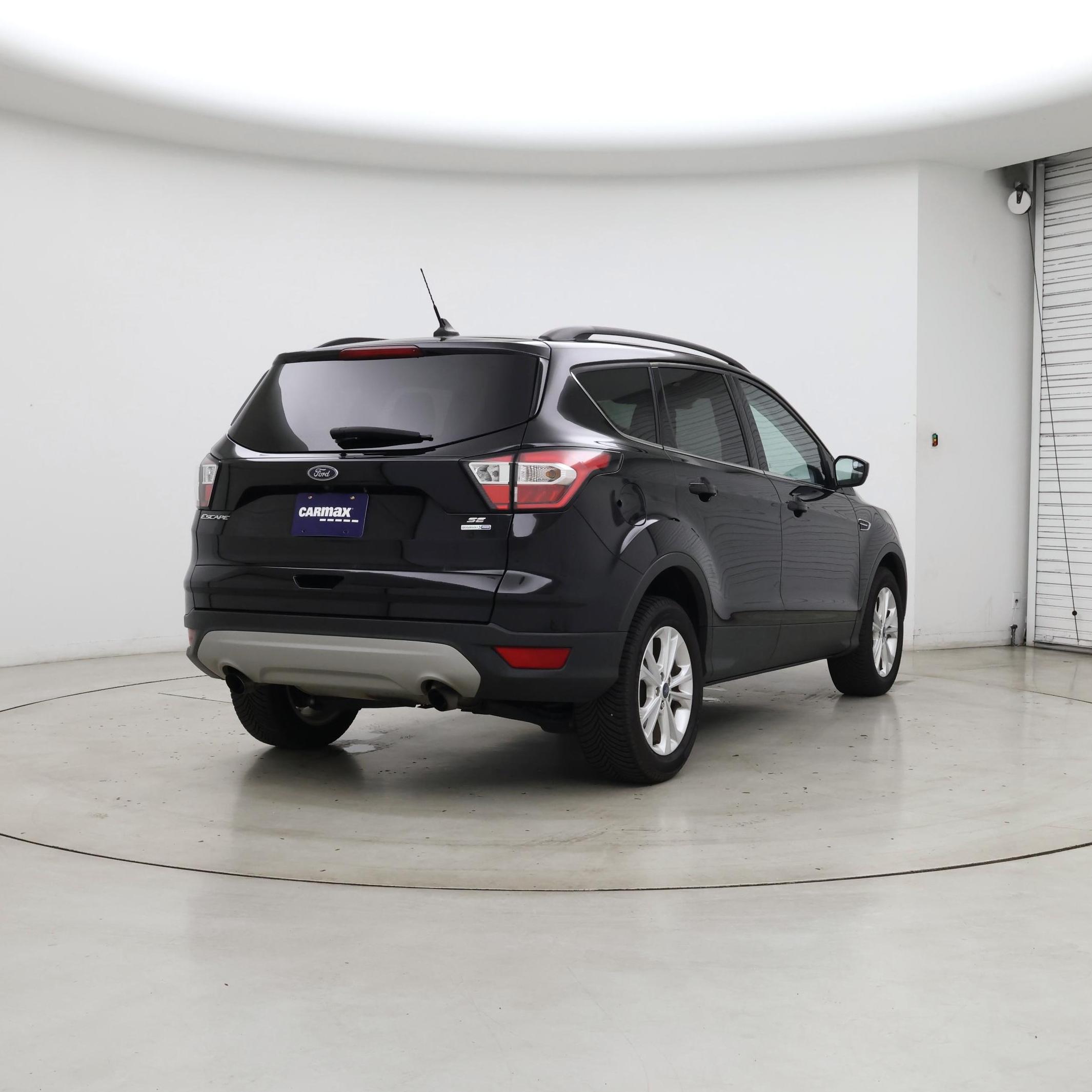 Thumbnail: 2018 Ford Escape - 8