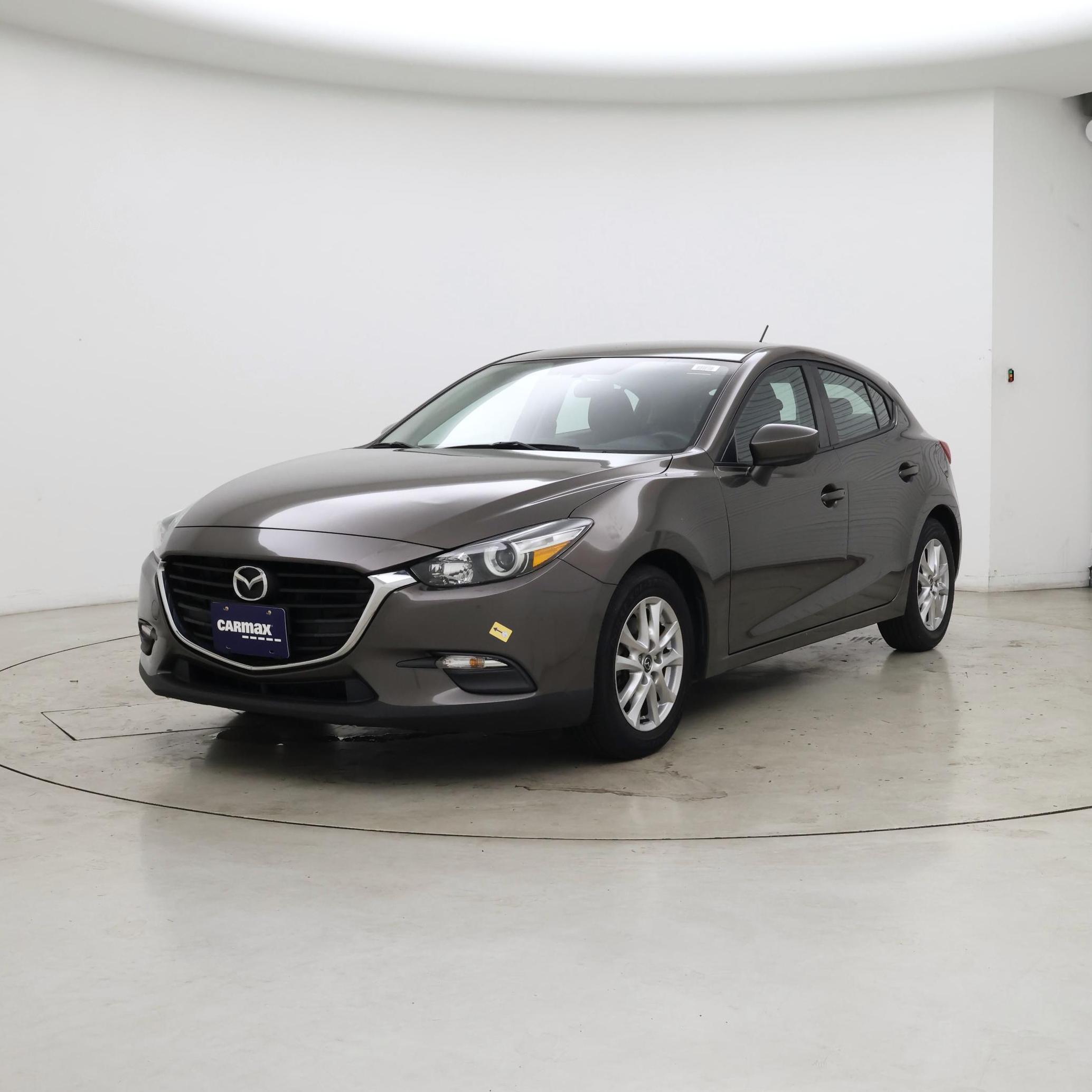 Thumbnail: 2017 Mazda Mazda3 - 4