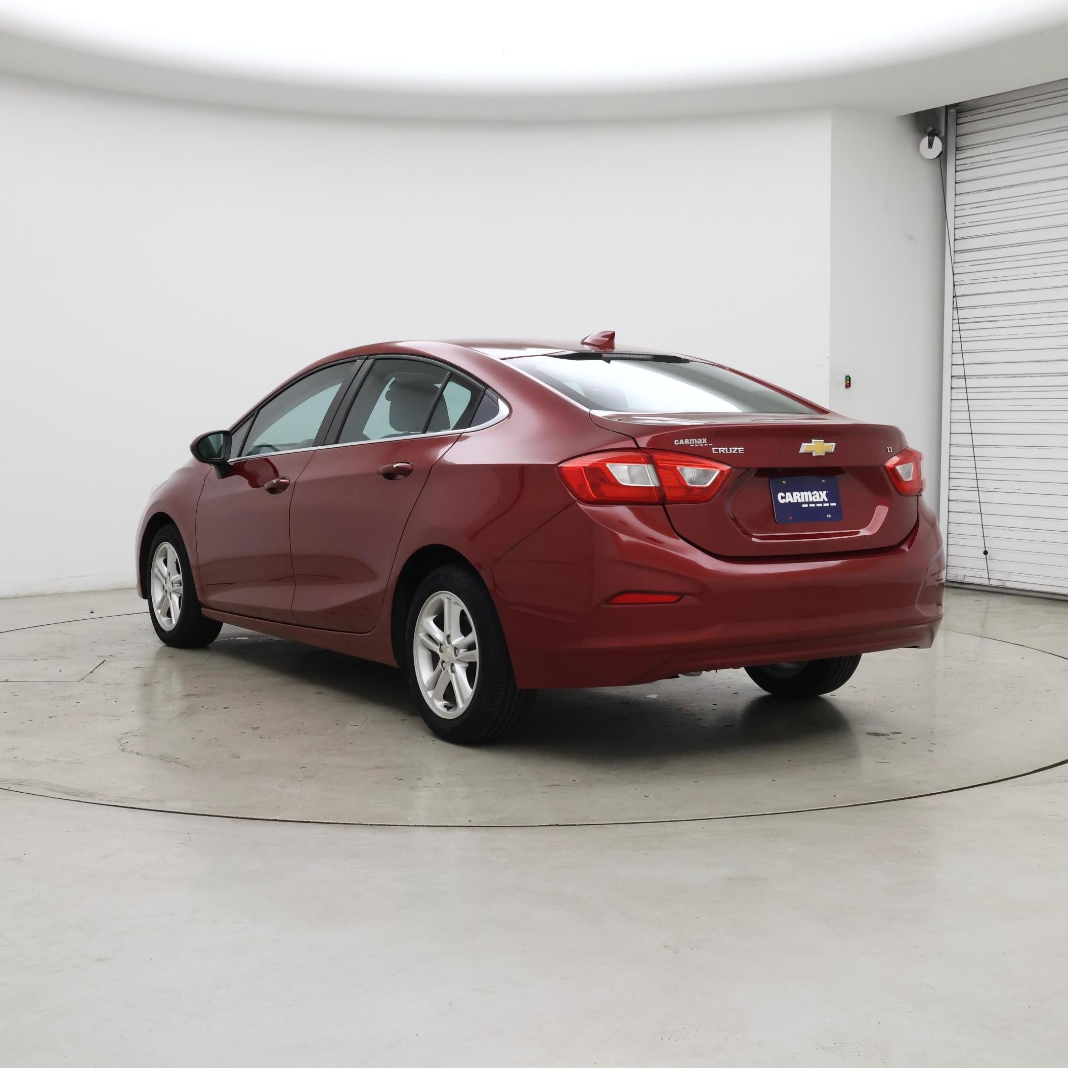 Thumbnail: 2017 Chevrolet Cruze - 2