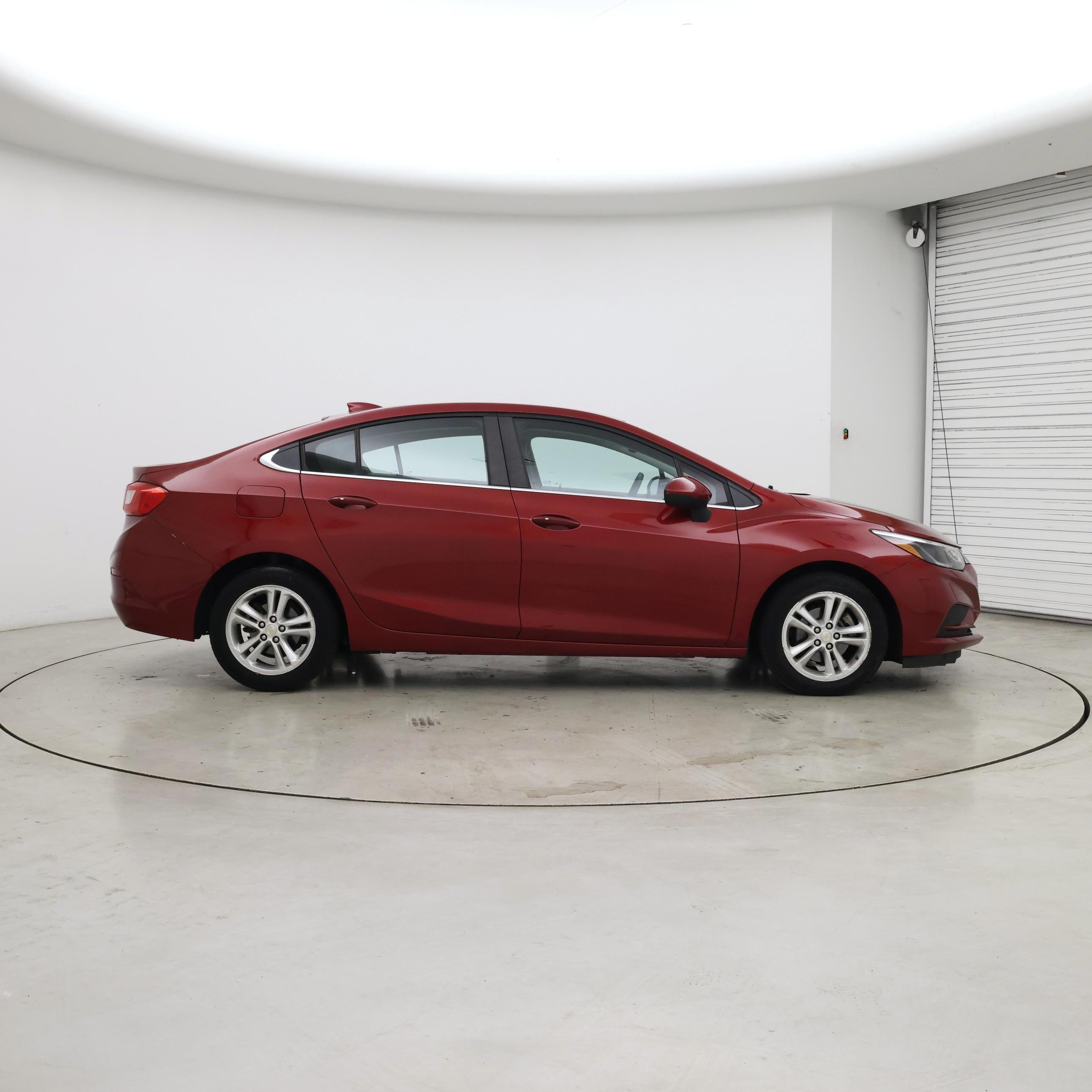 Thumbnail: 2017 Chevrolet Cruze - 7