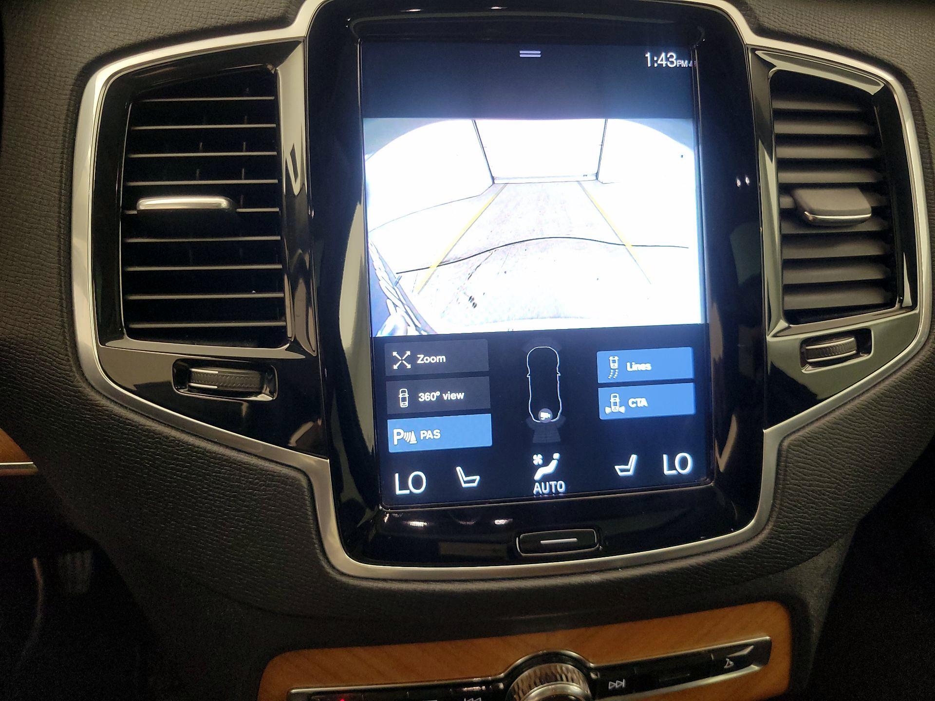 Thumbnail: 2021 Volvo XC90 - 15