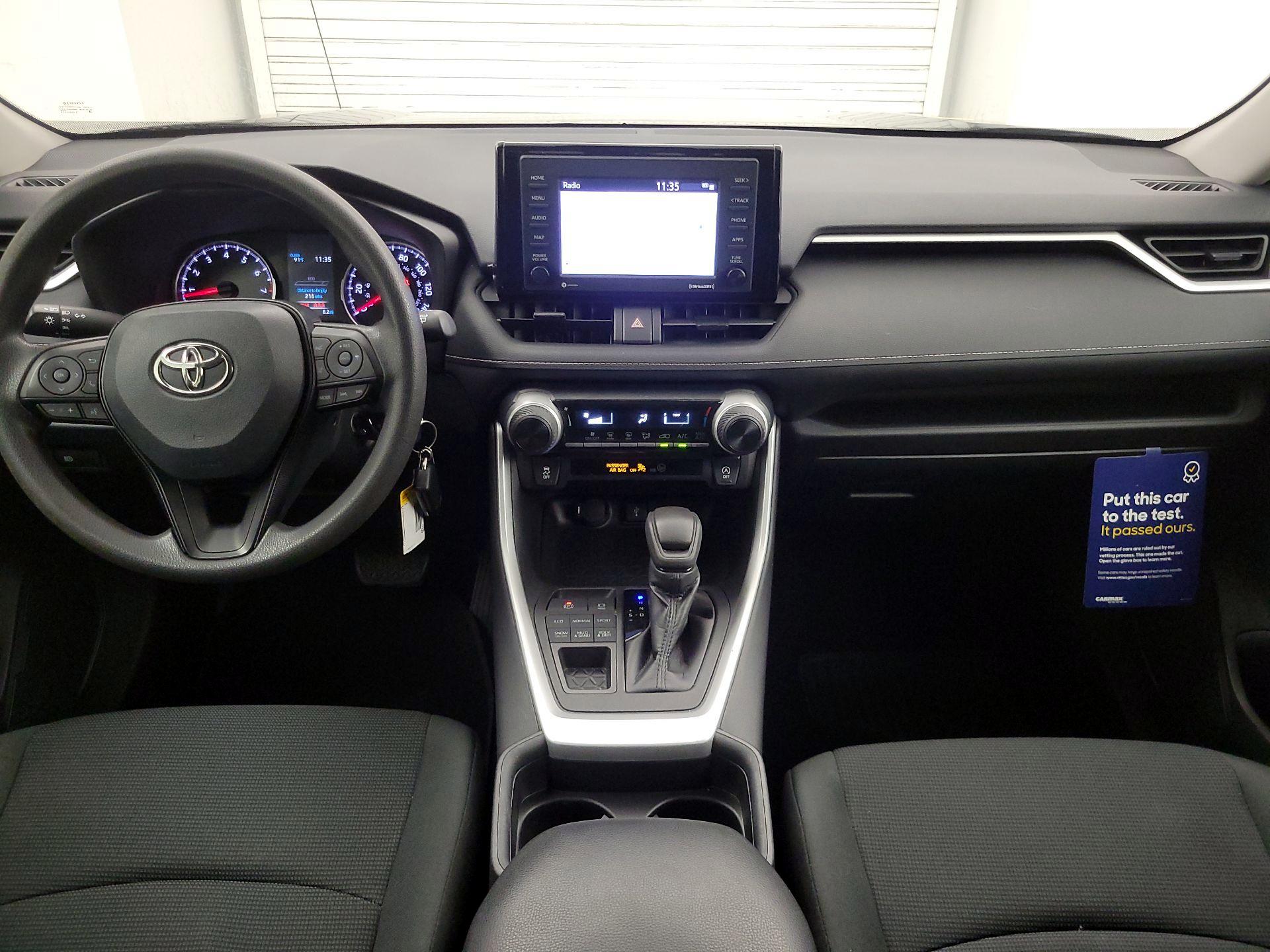 Thumbnail: 2021 Toyota RAV4 - 9