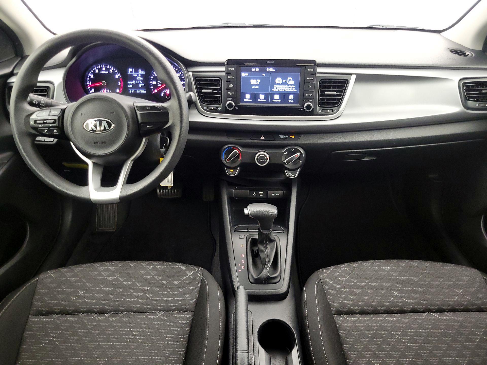 Thumbnail: 2020 Kia Rio - 9