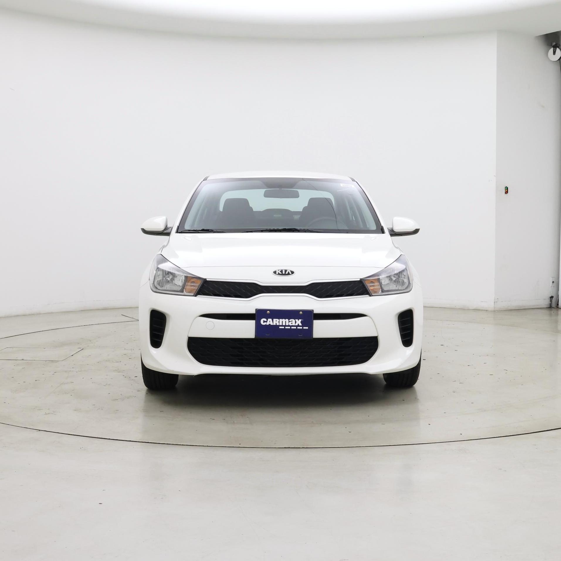 Thumbnail: 2020 Kia Rio - 5