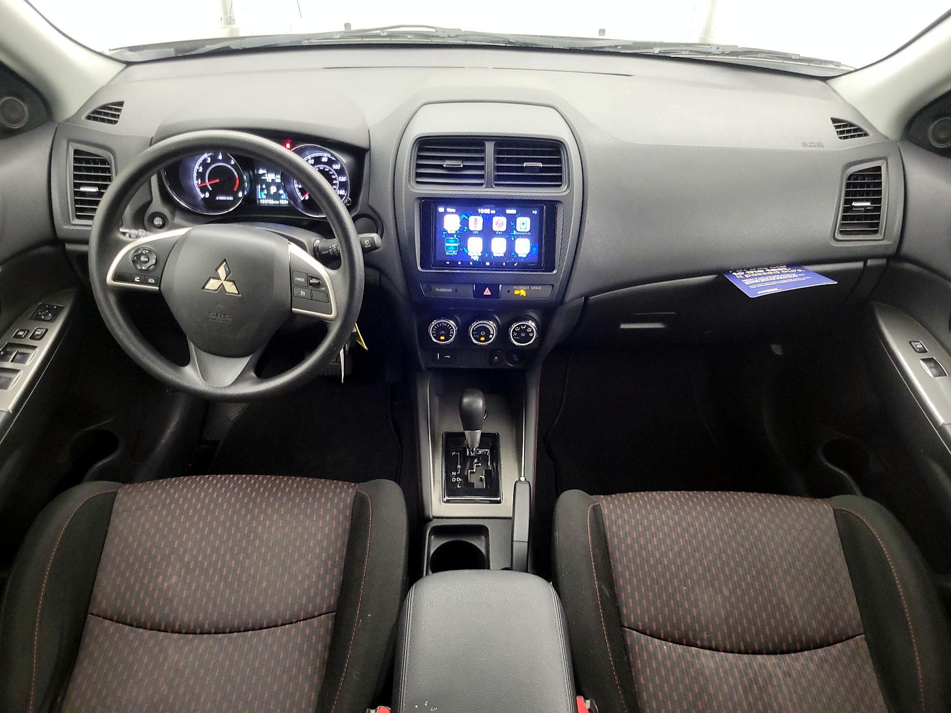 Thumbnail: 2019 Mitsubishi Outlander Sport - 9