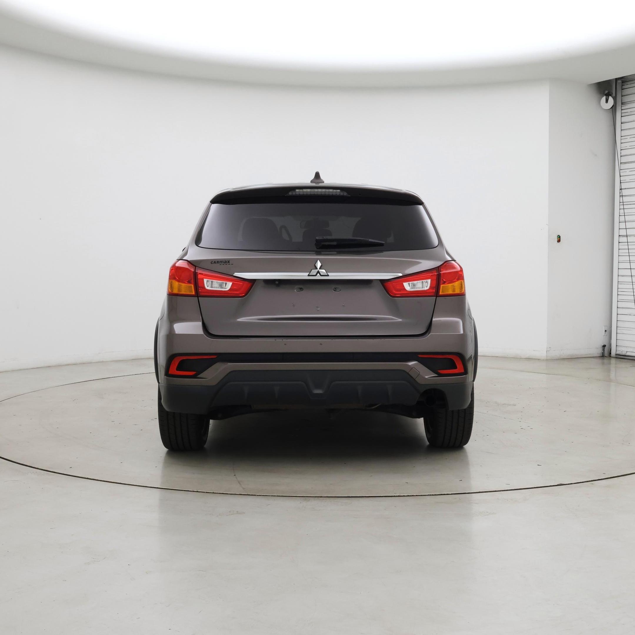 Thumbnail: 2019 Mitsubishi Outlander Sport - 6