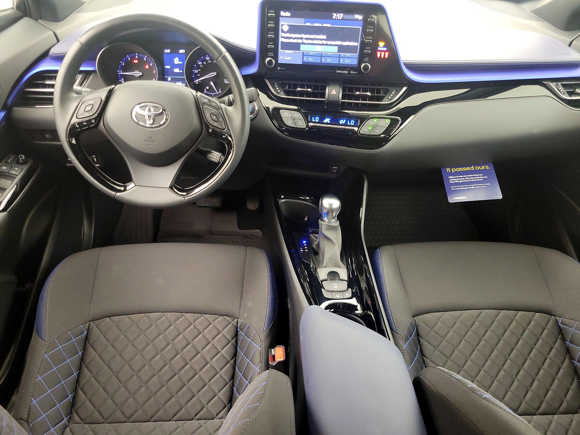 Thumbnail: 2022 Toyota C-HR - 9