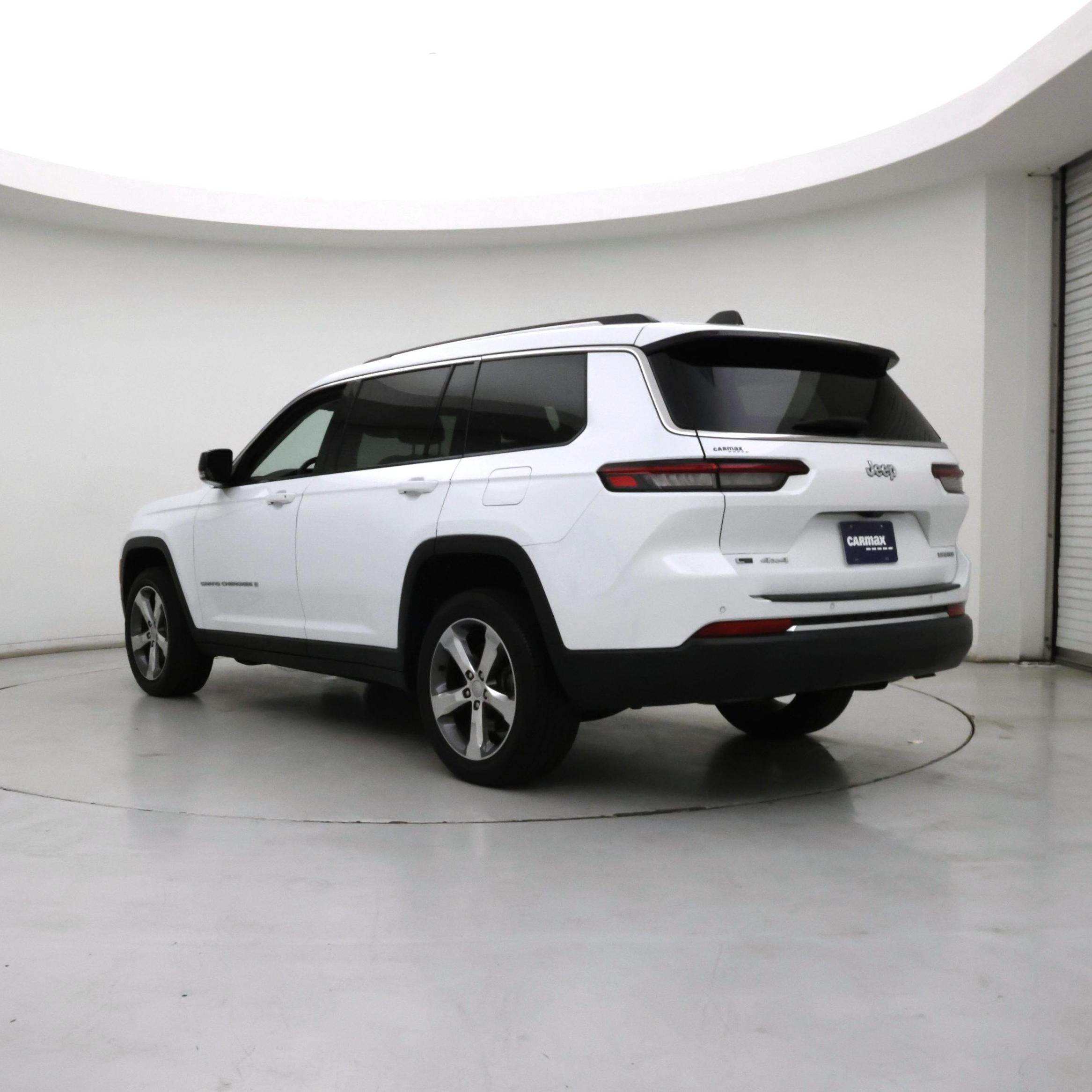Thumbnail: 2023 Jeep Grand Cherokee L - 2