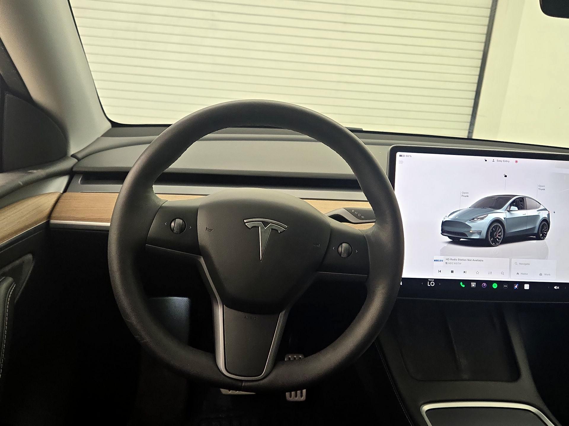 Thumbnail: 2022 Tesla Model Y - 10