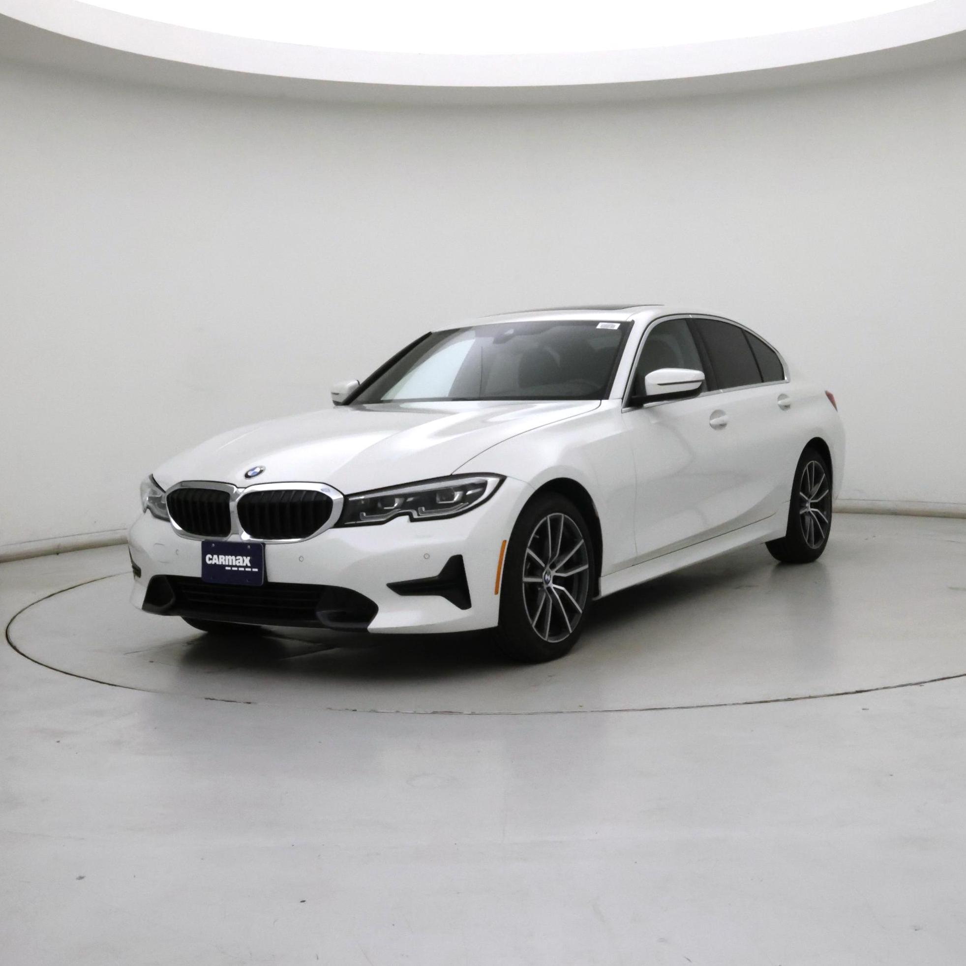 Thumbnail: 2019 BMW 3 Series - 4