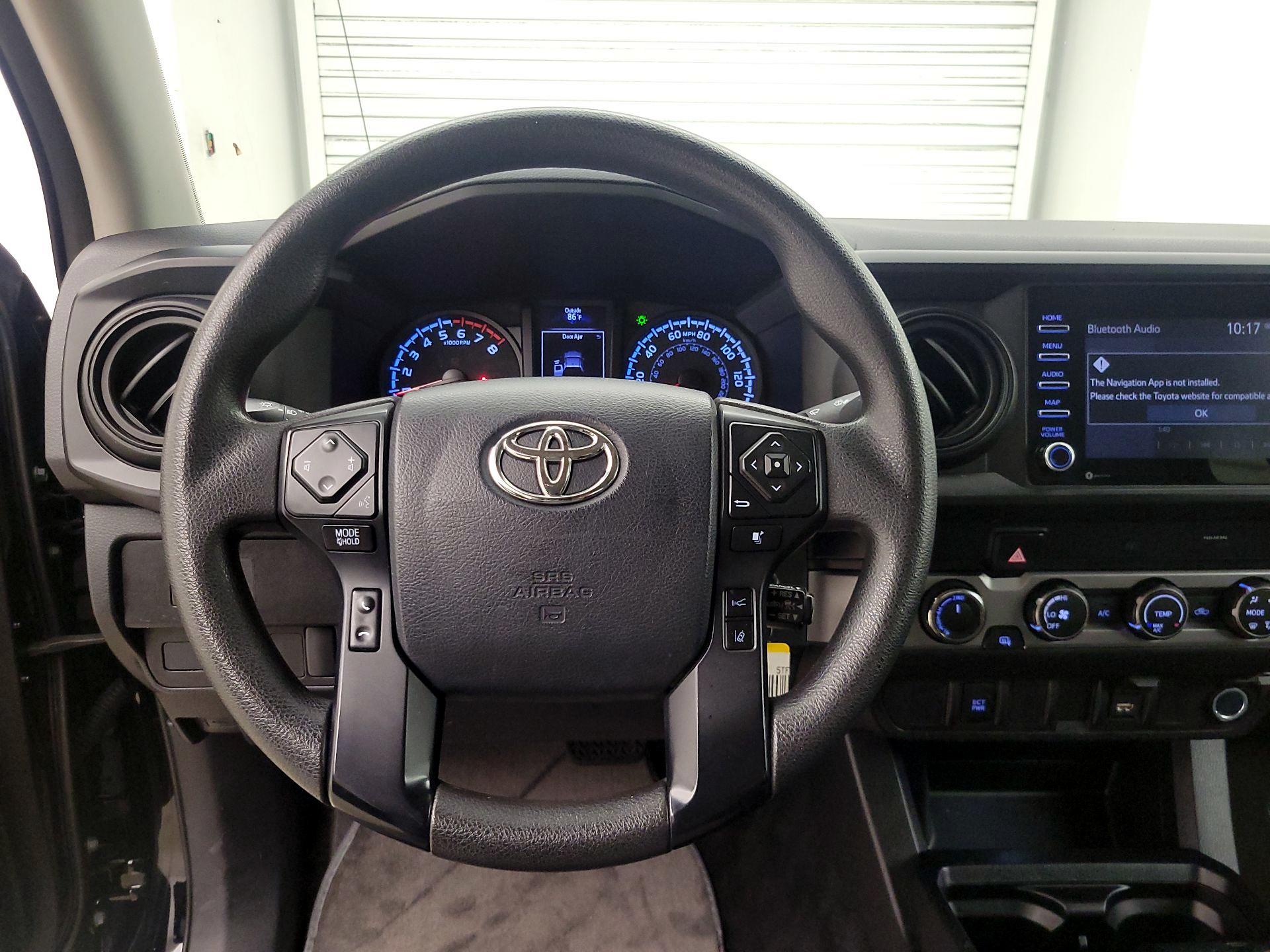 Thumbnail: 2020 Toyota Tacoma - 10