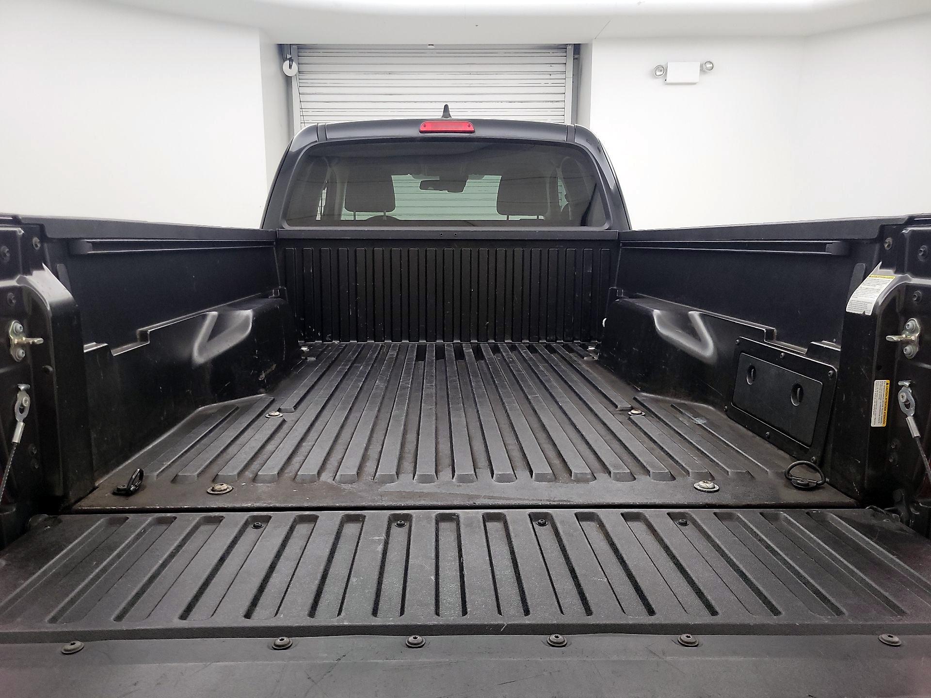 Thumbnail: 2020 Toyota Tacoma - 19