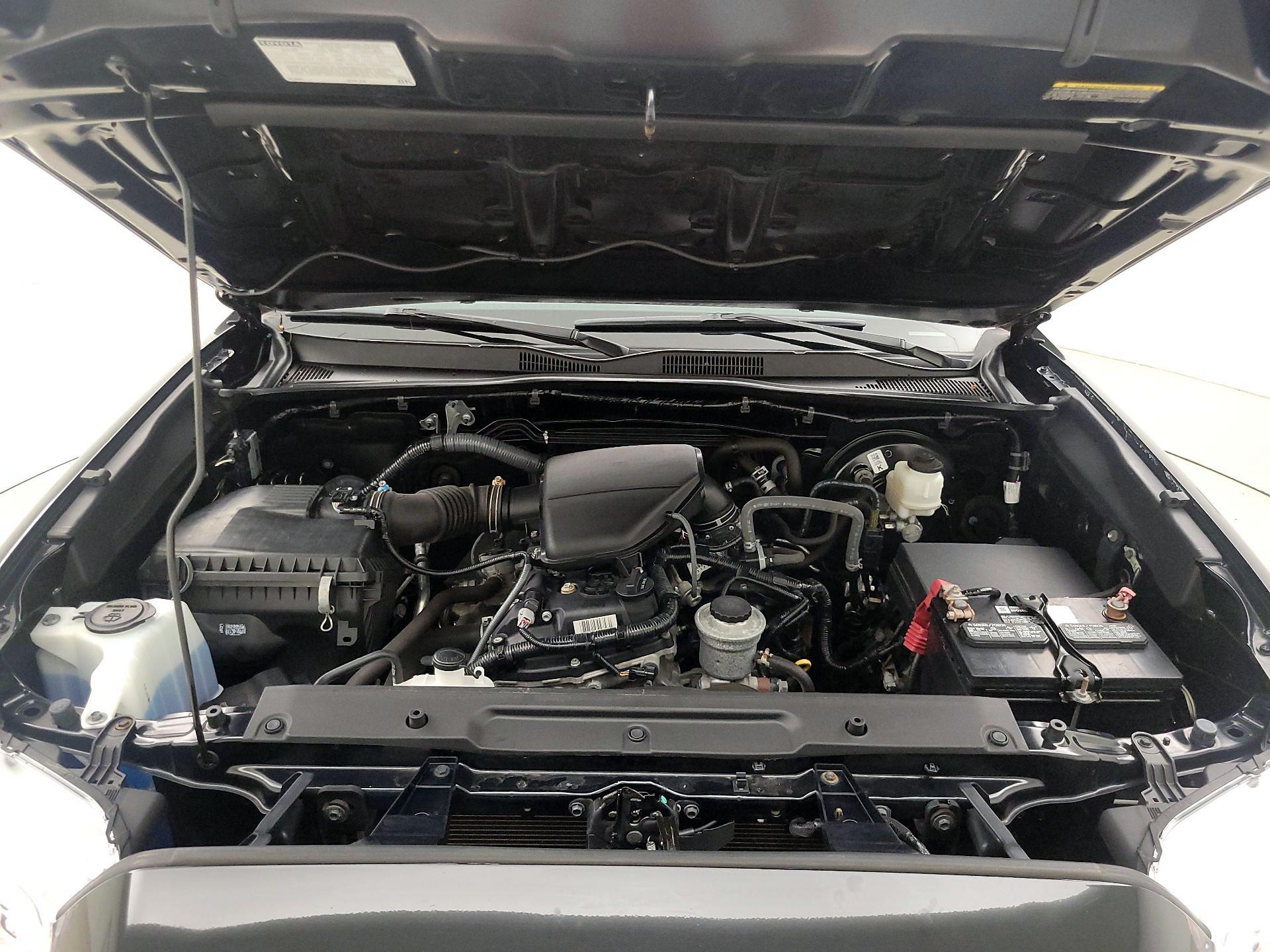 Thumbnail: 2020 Toyota Tacoma - 20