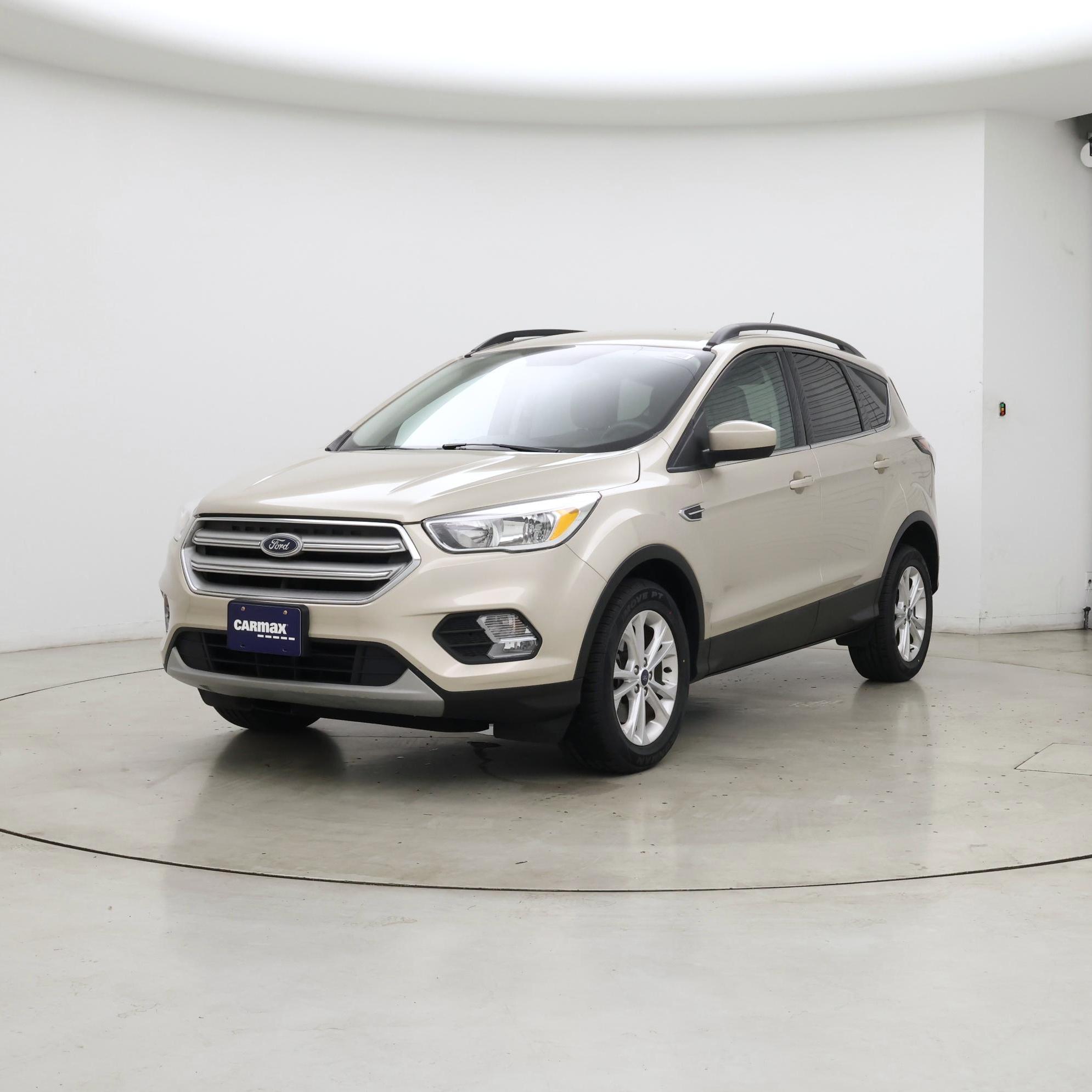 Thumbnail: 2018 Ford Escape - 4
