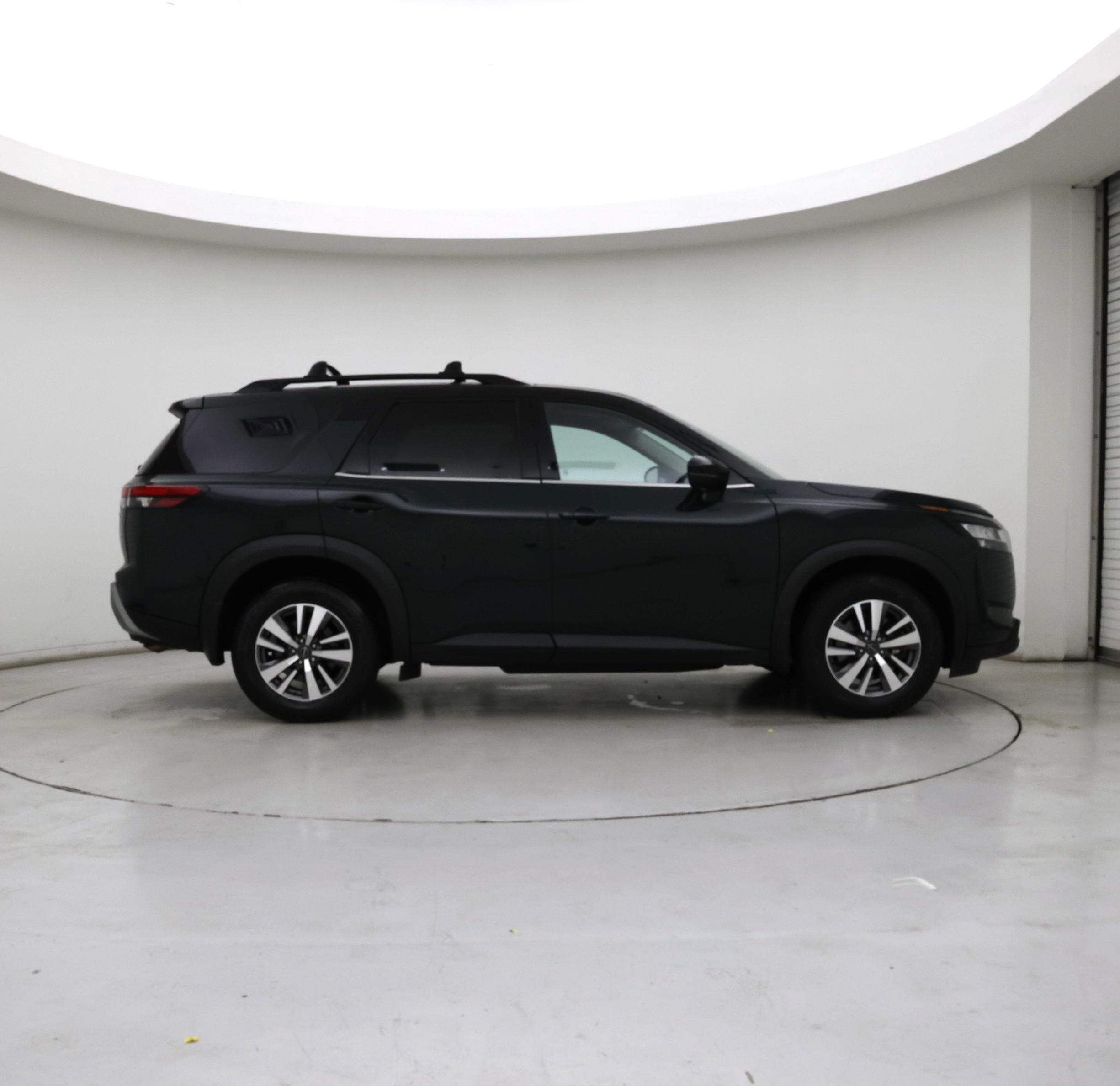 Thumbnail: 2023 Nissan Pathfinder - 7