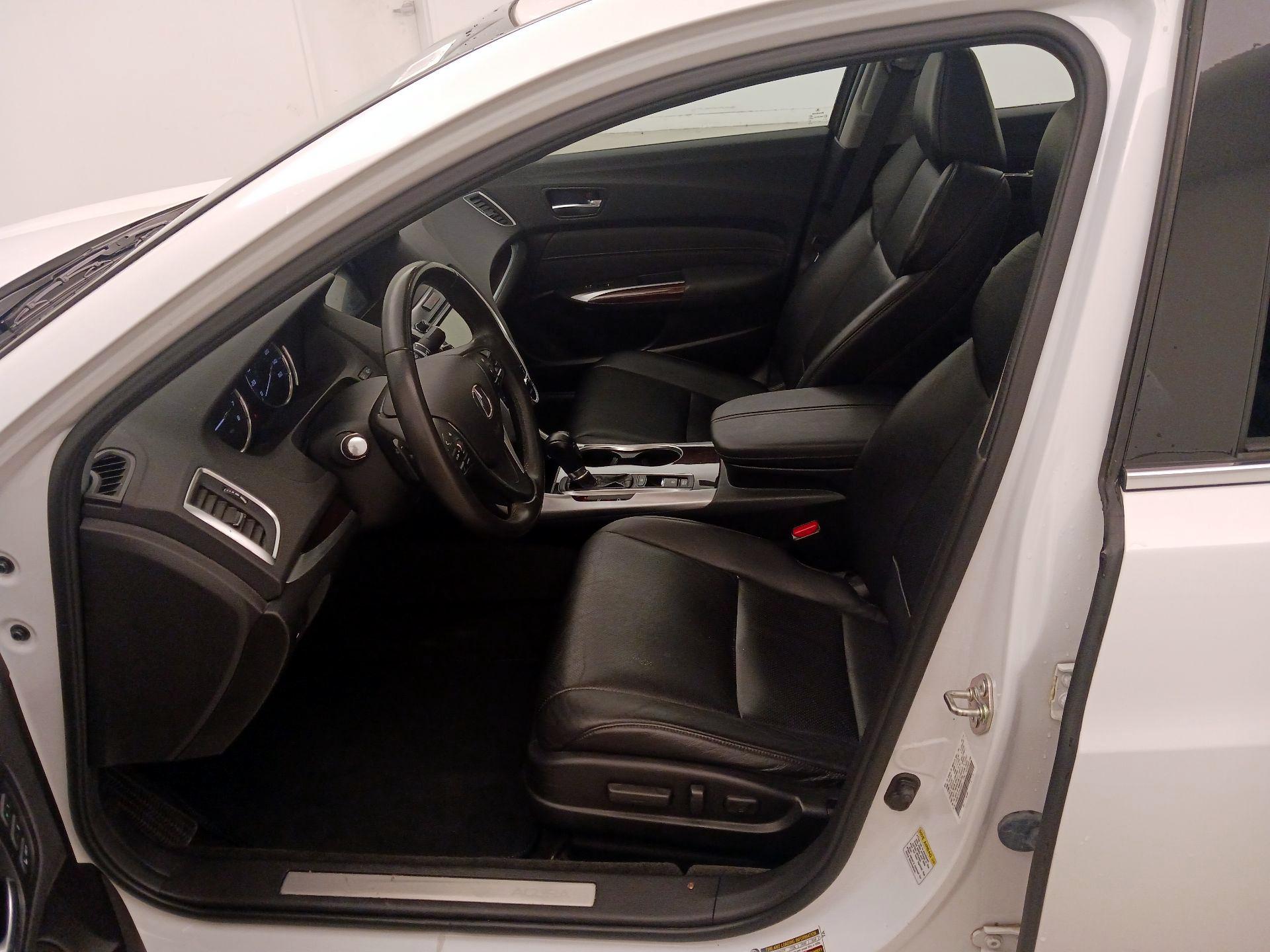 Thumbnail: 2015 Acura TLX - 11