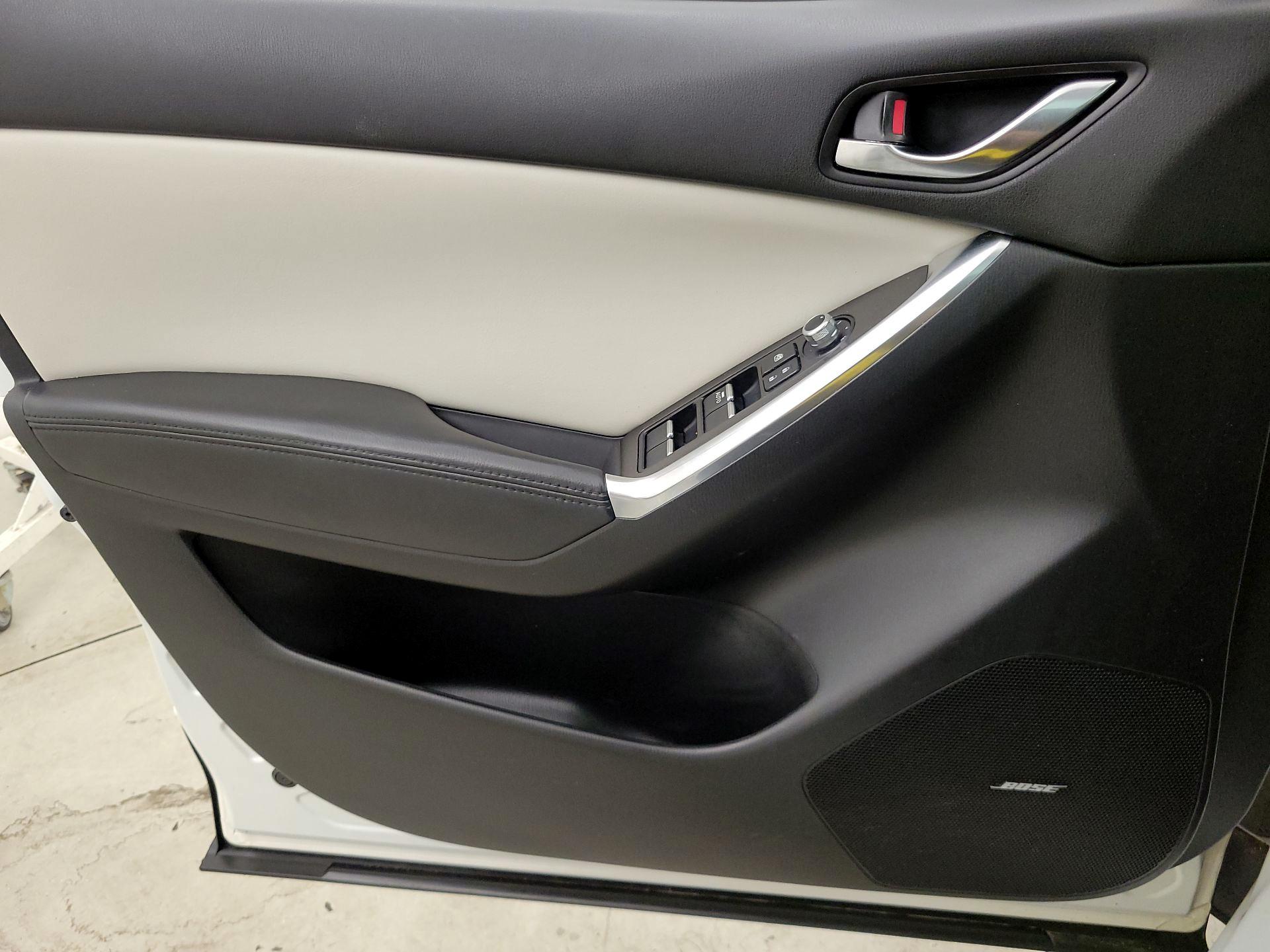 Thumbnail: 2016 Mazda CX-5 - 12
