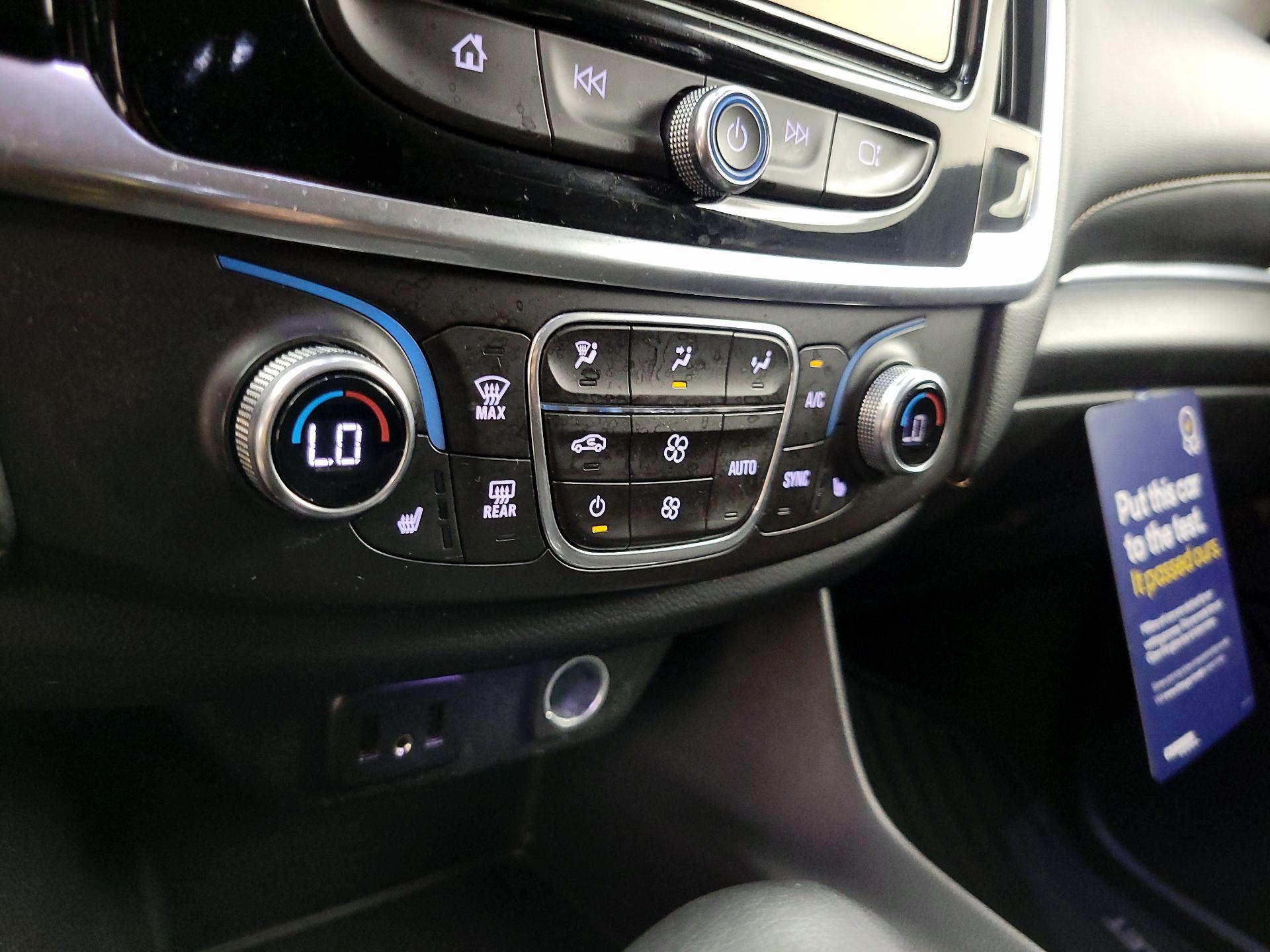 Thumbnail: 2018 Chevrolet Traverse - 16