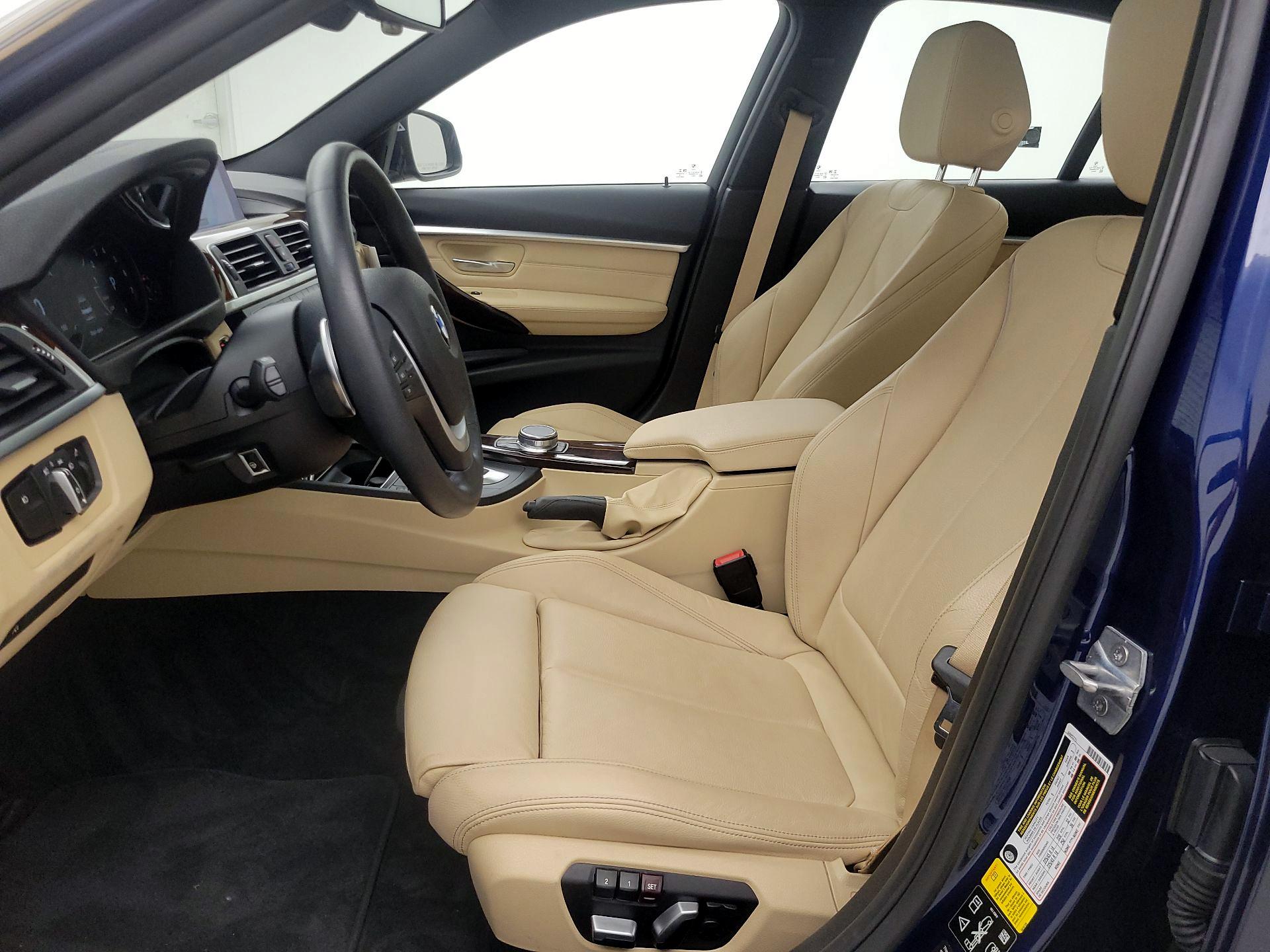 Thumbnail: 2018 BMW 3 Series - 11