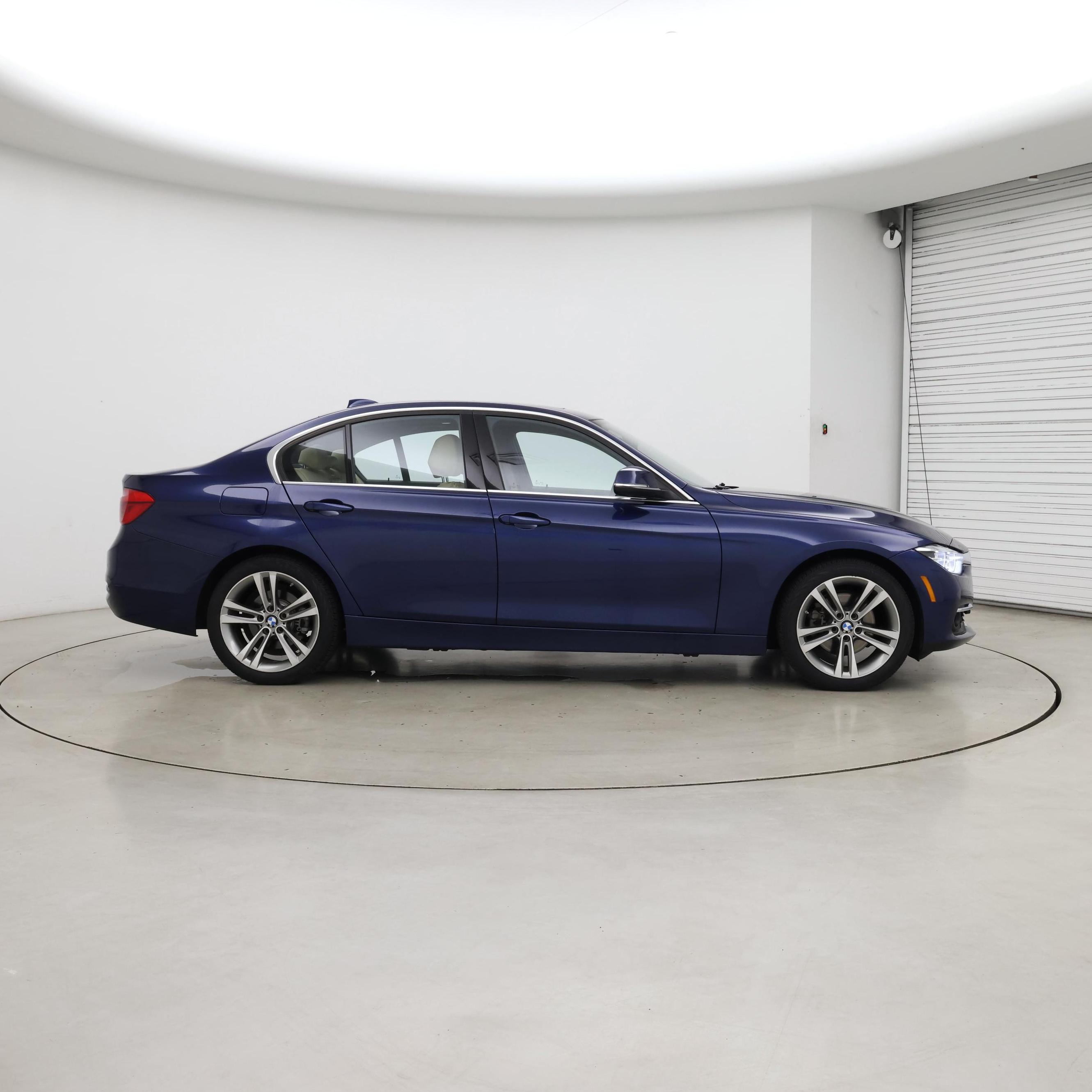 Thumbnail: 2018 BMW 3 Series - 7