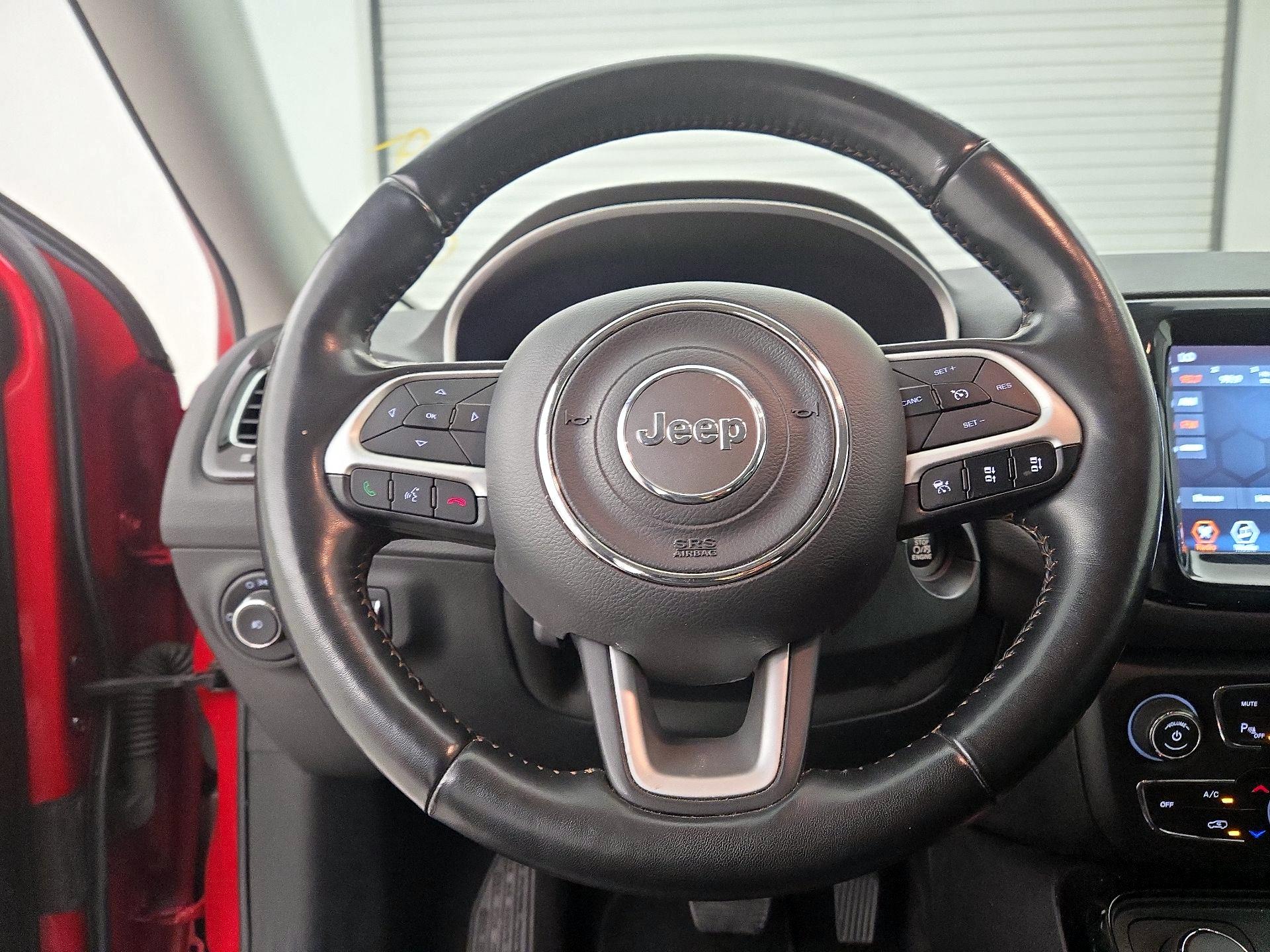 Thumbnail: 2021 Jeep Compass - 10