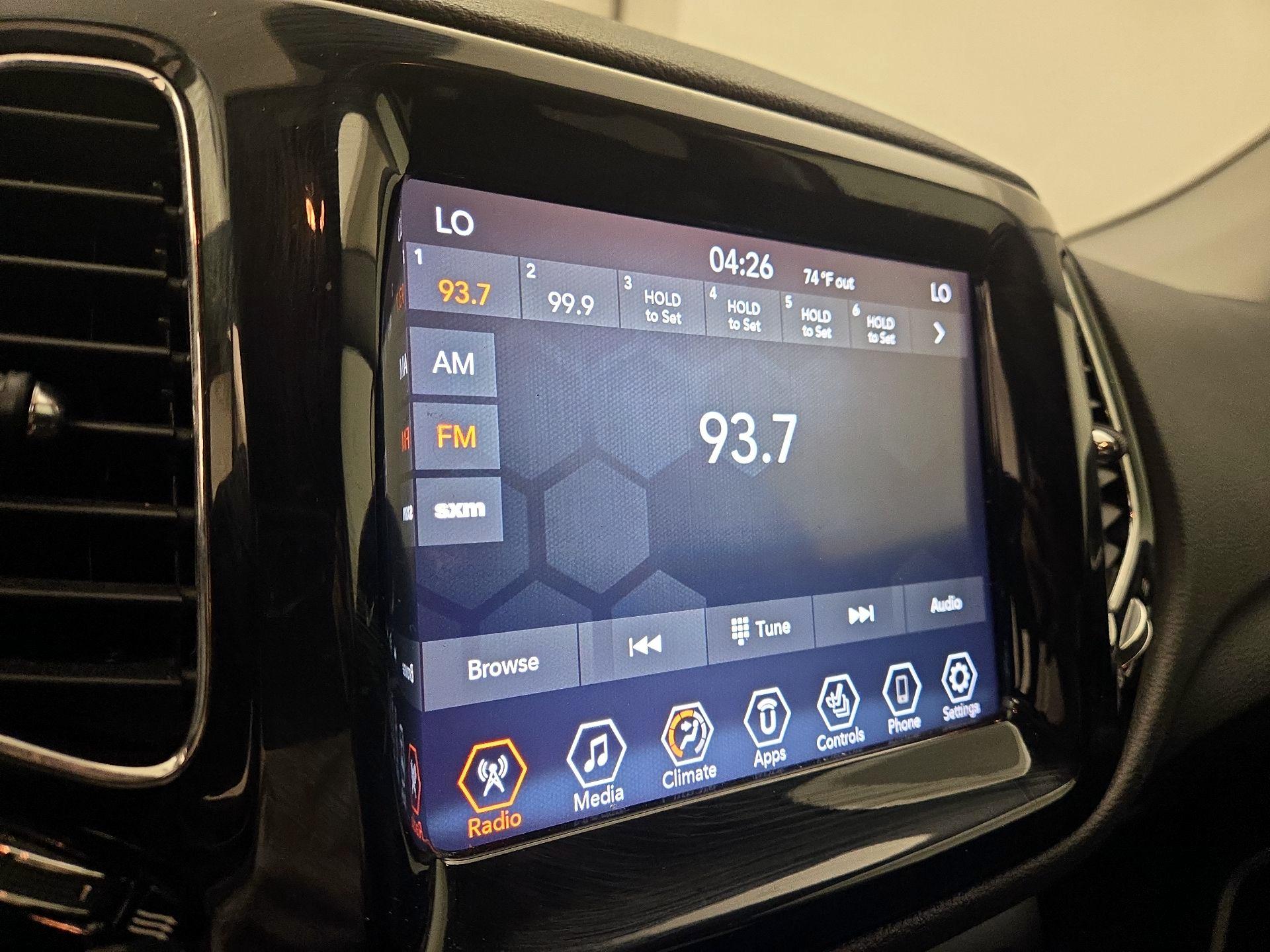 Thumbnail: 2021 Jeep Compass - 15