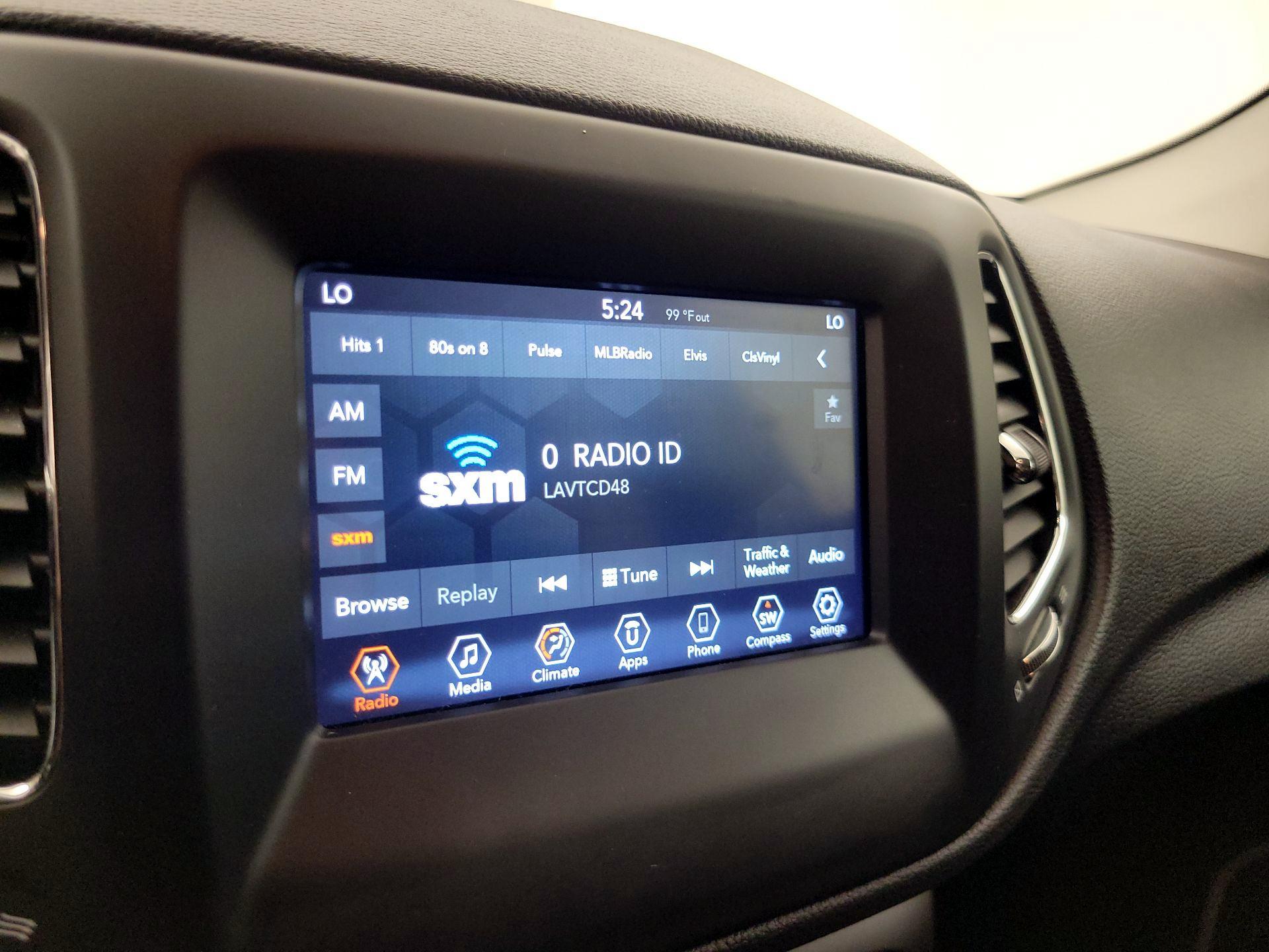 Thumbnail: 2020 Jeep Compass - 15