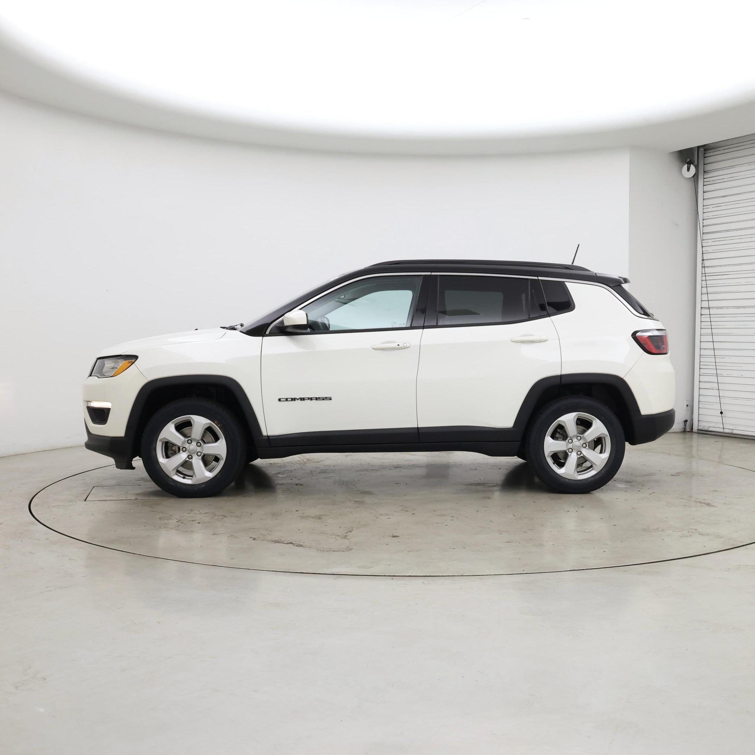 Thumbnail: 2020 Jeep Compass - 3