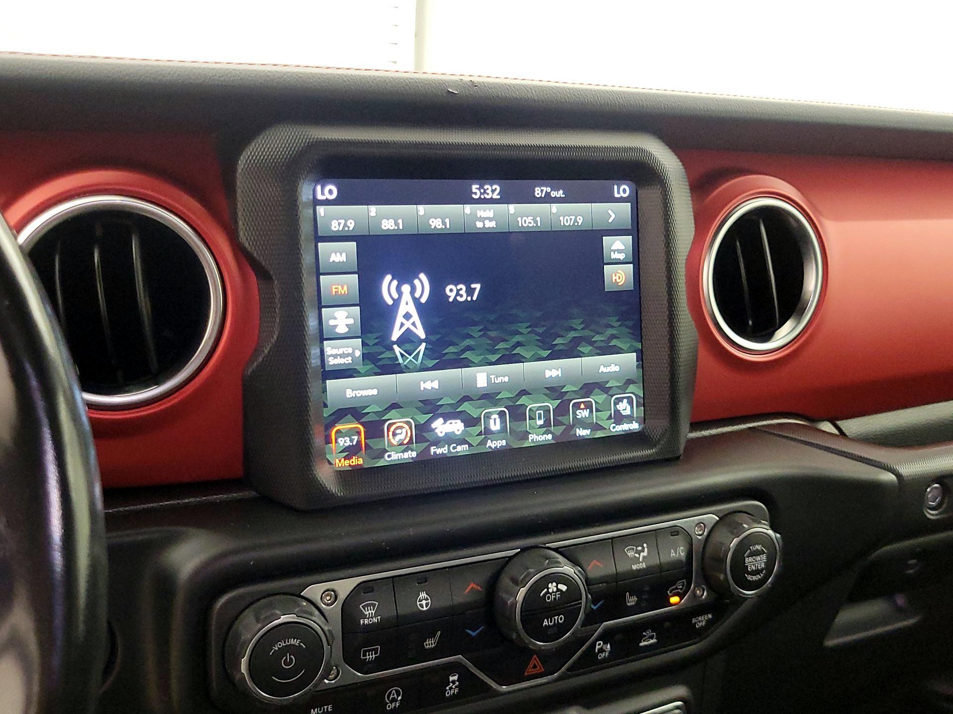 Thumbnail: 2021 Jeep Wrangler - 16