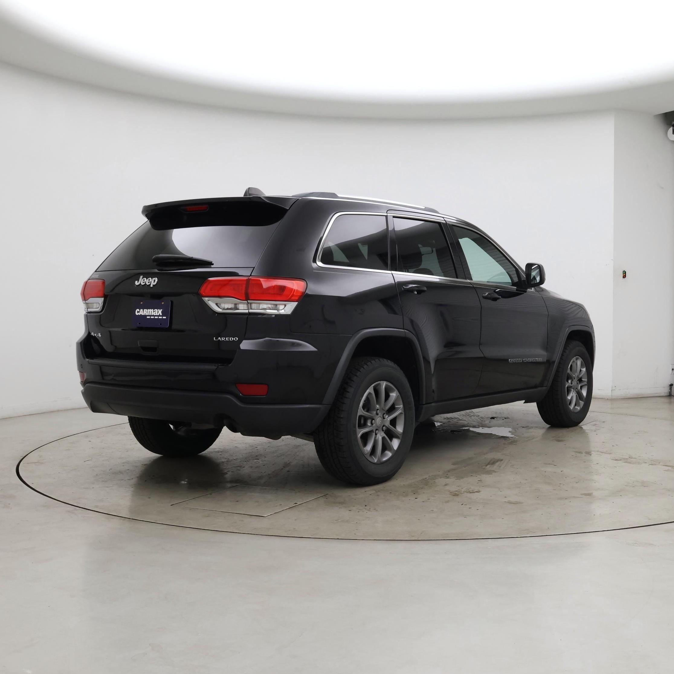 Thumbnail: 2018 Jeep Grand Cherokee - 8