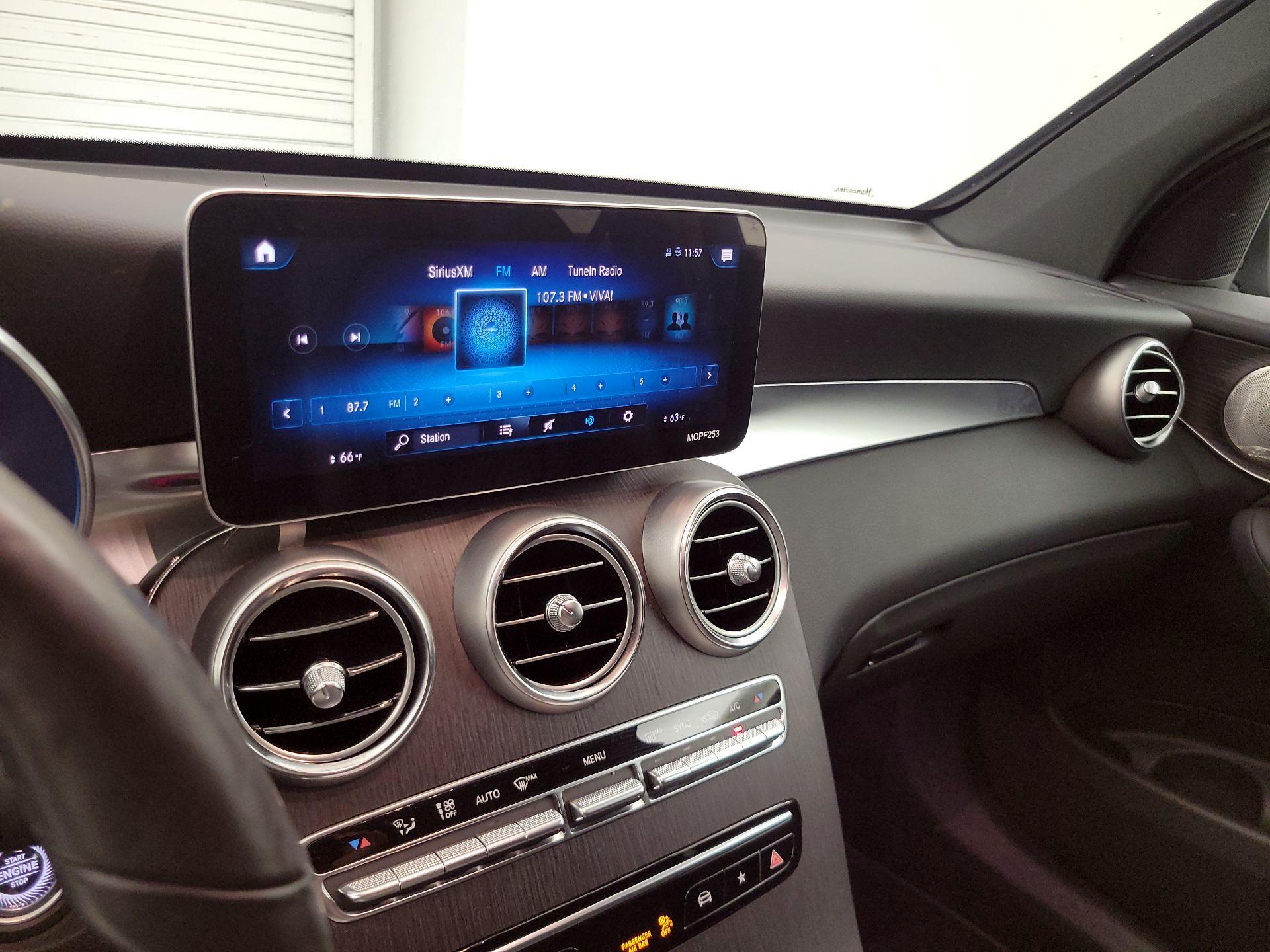 Thumbnail: 2021 Mercedes-Benz GLC - 15