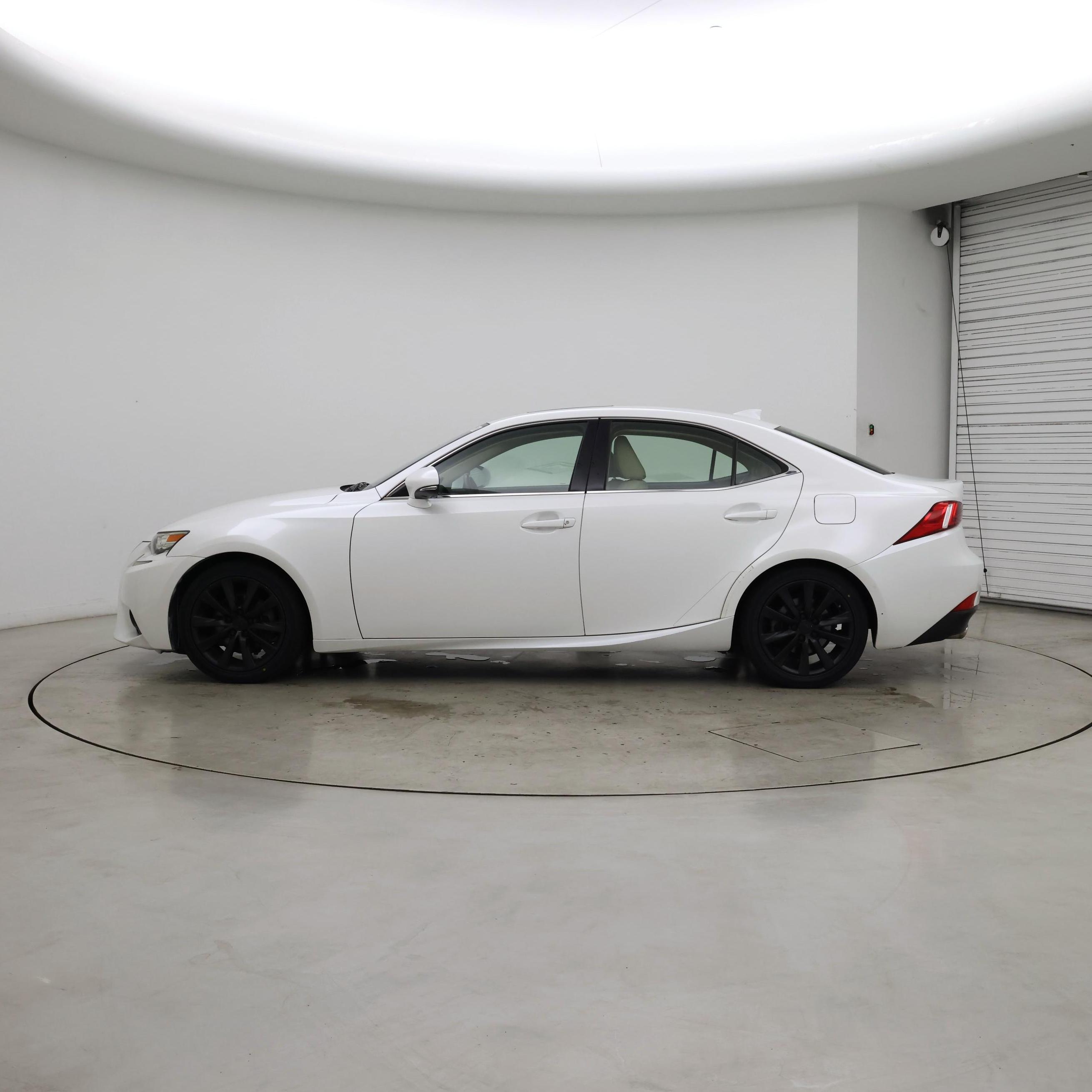 Thumbnail: 2014 Lexus IS - 3
