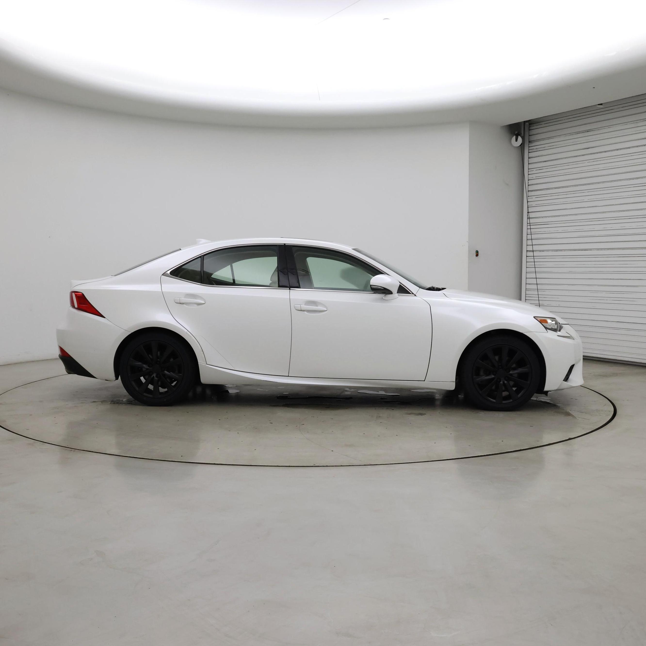 Thumbnail: 2014 Lexus IS - 7