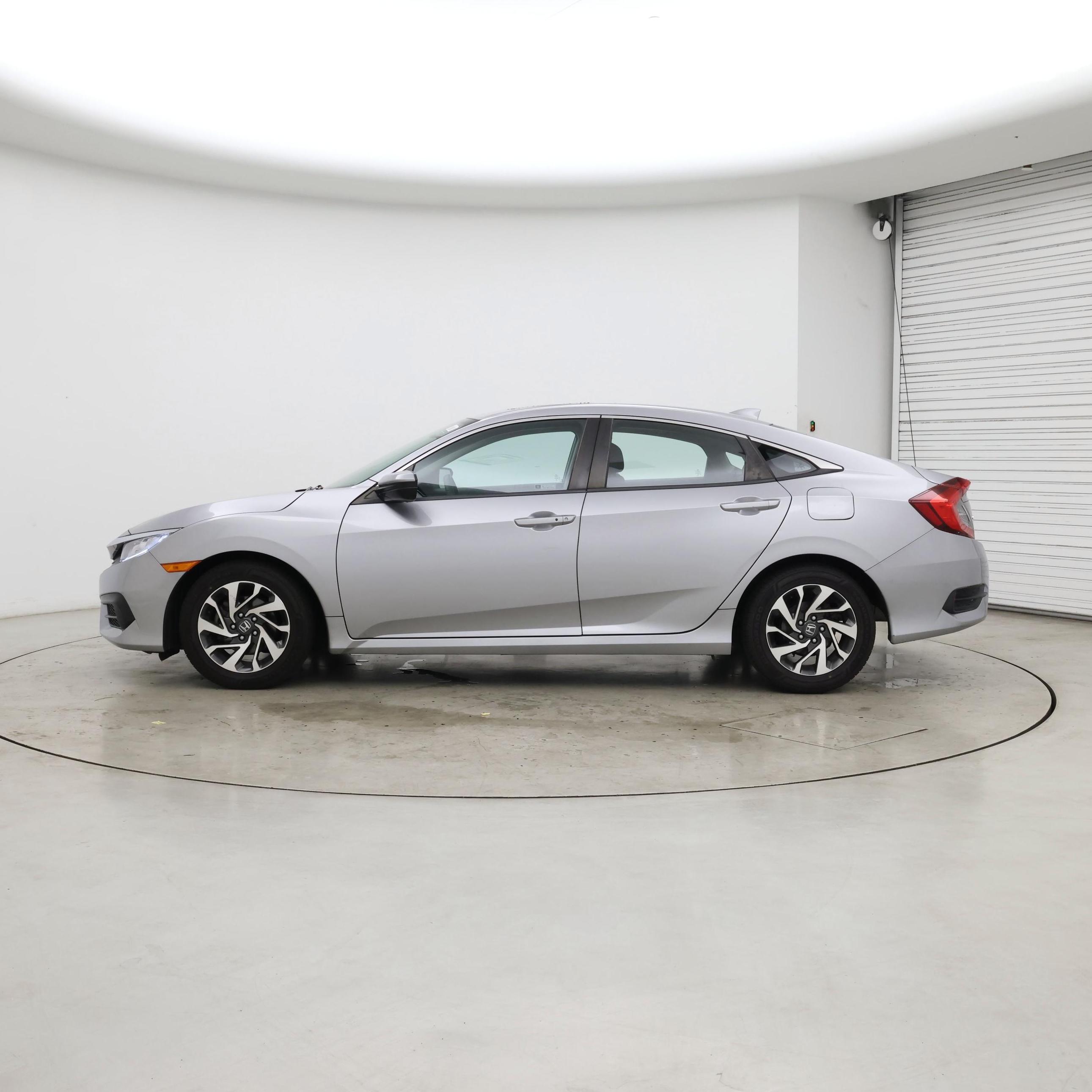 Thumbnail: 2018 Honda Civic - 3