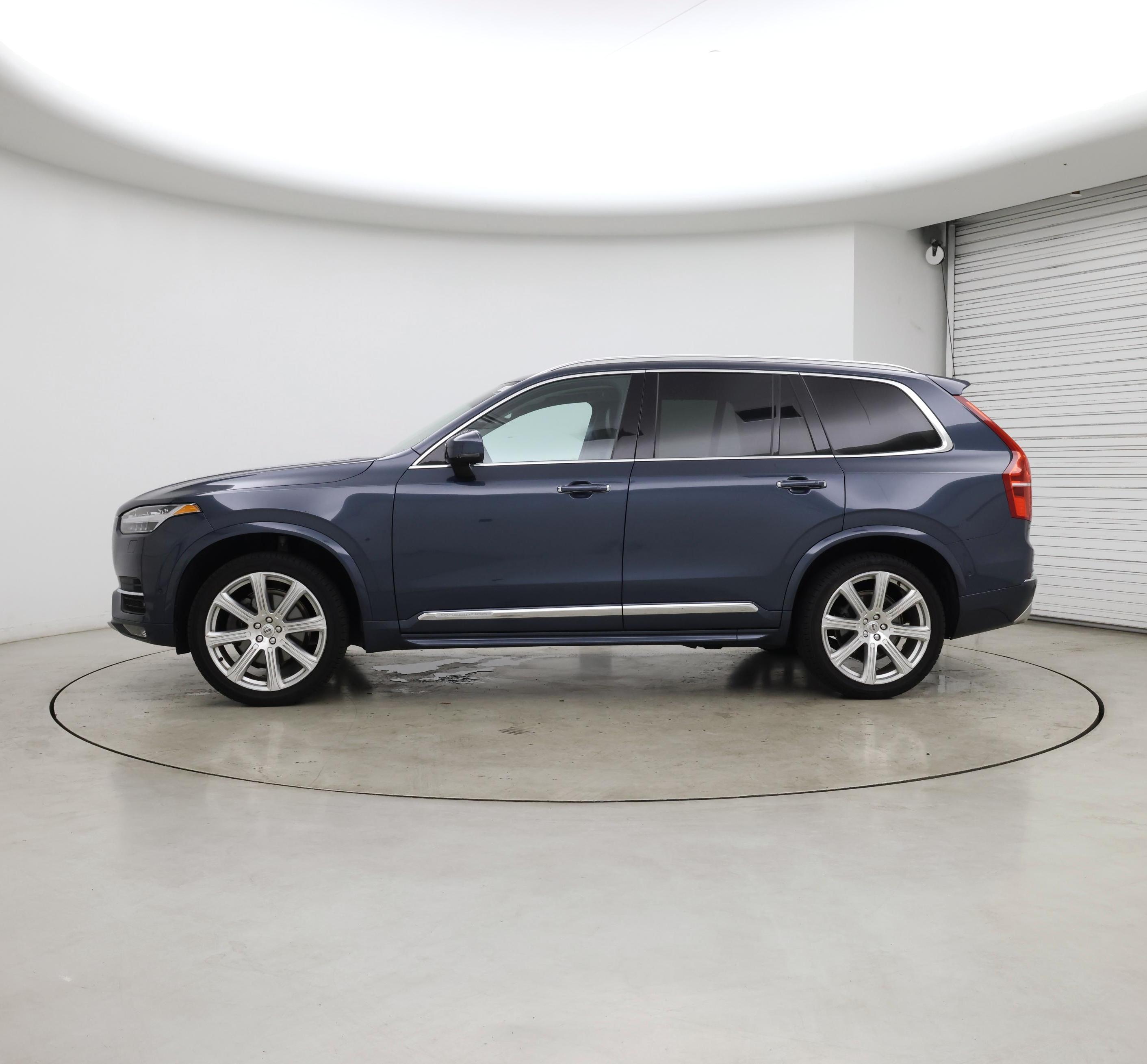Thumbnail: 2018 Volvo XC90 - 3