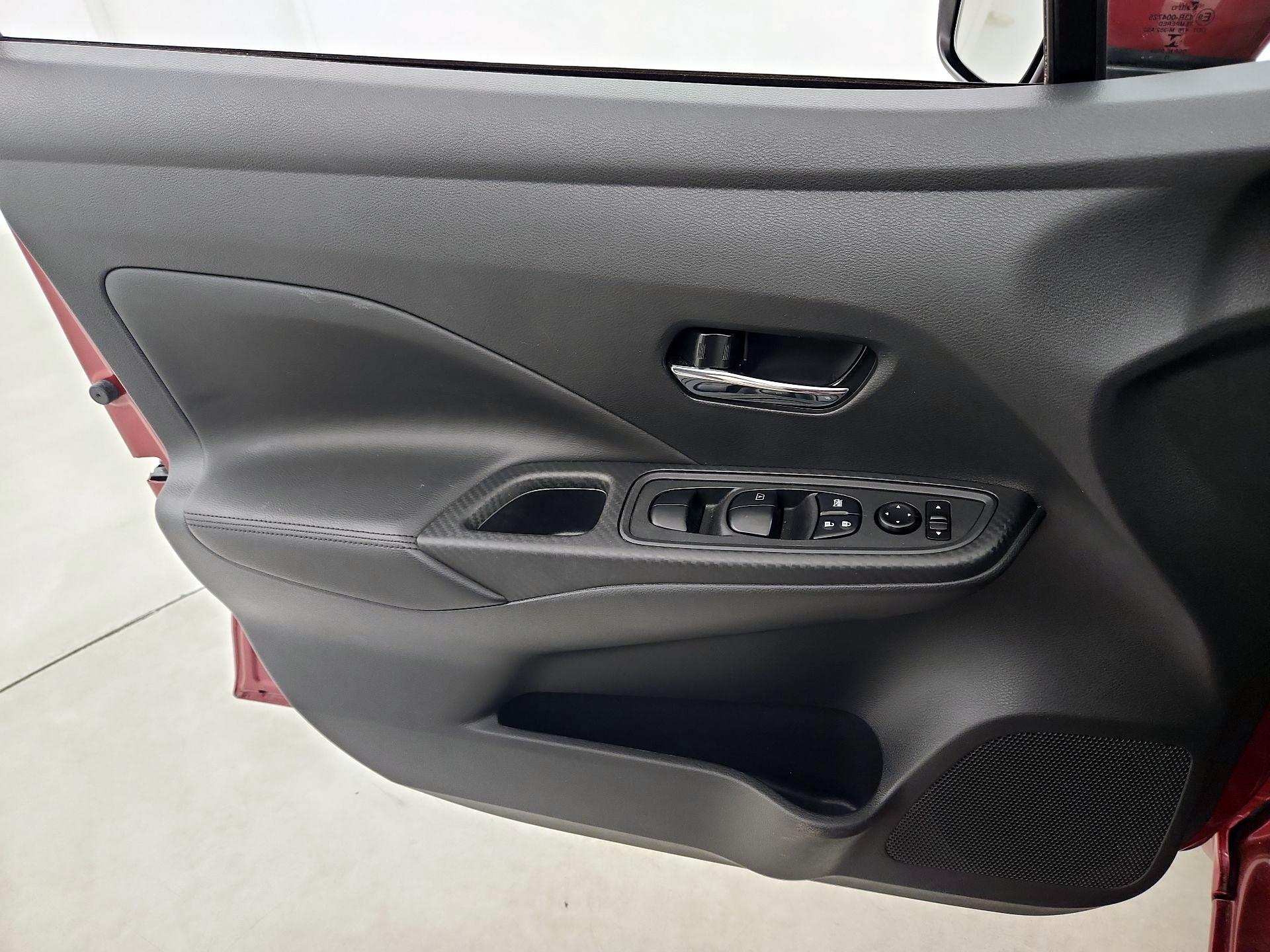 Thumbnail: 2020 Nissan Versa - 12