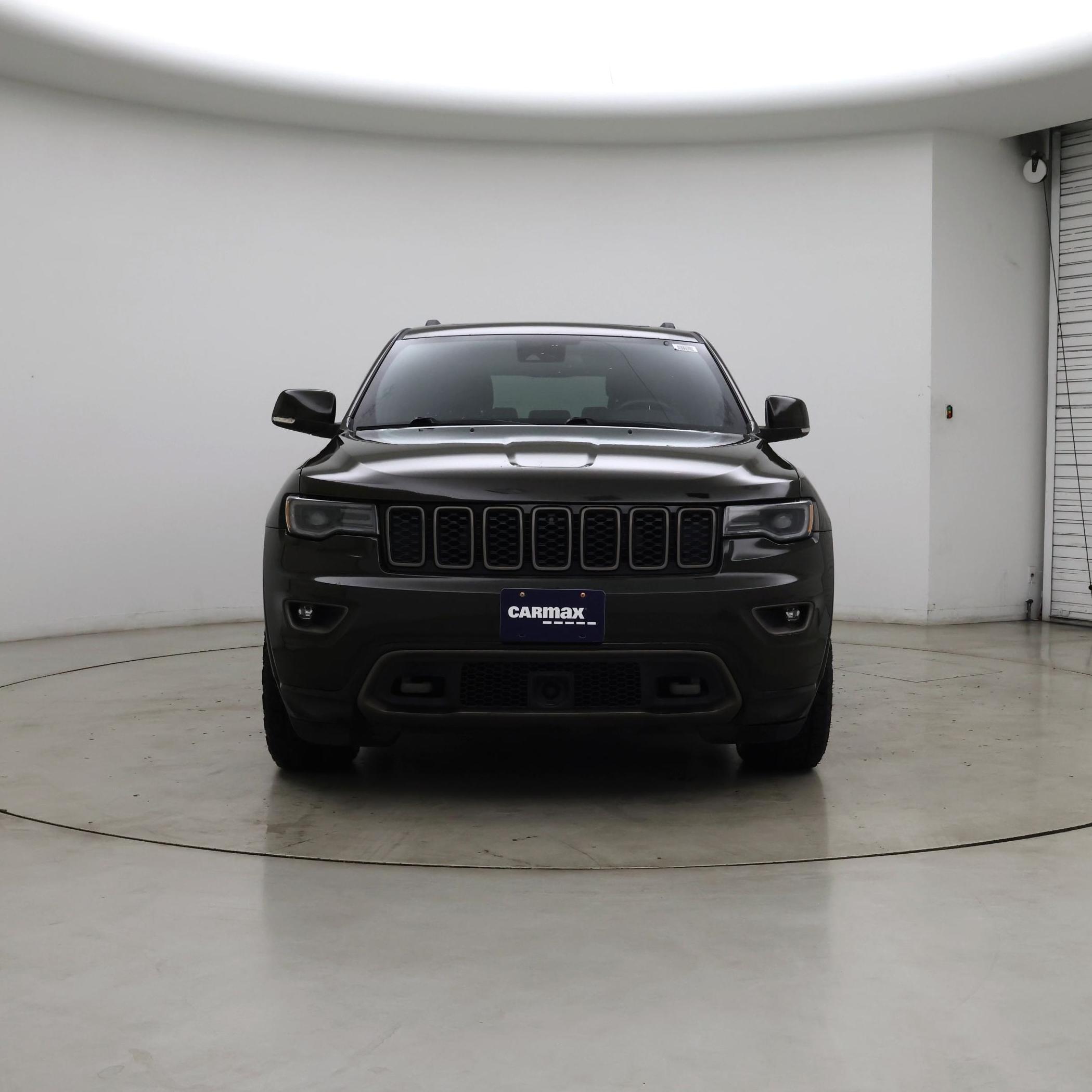 Thumbnail: 2016 Jeep Grand Cherokee - 5
