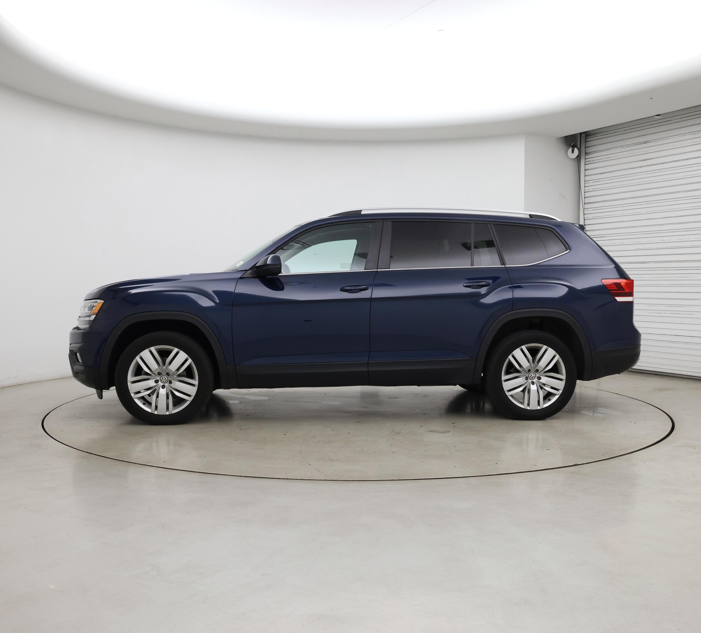 Thumbnail: 2019 Volkswagen Atlas - 3