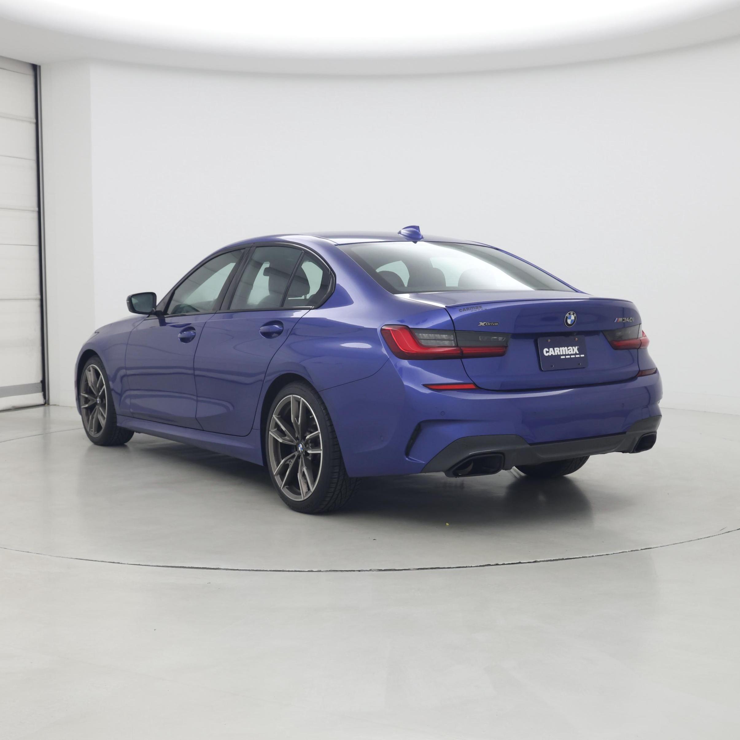 Thumbnail: 2021 BMW 3 Series - 2