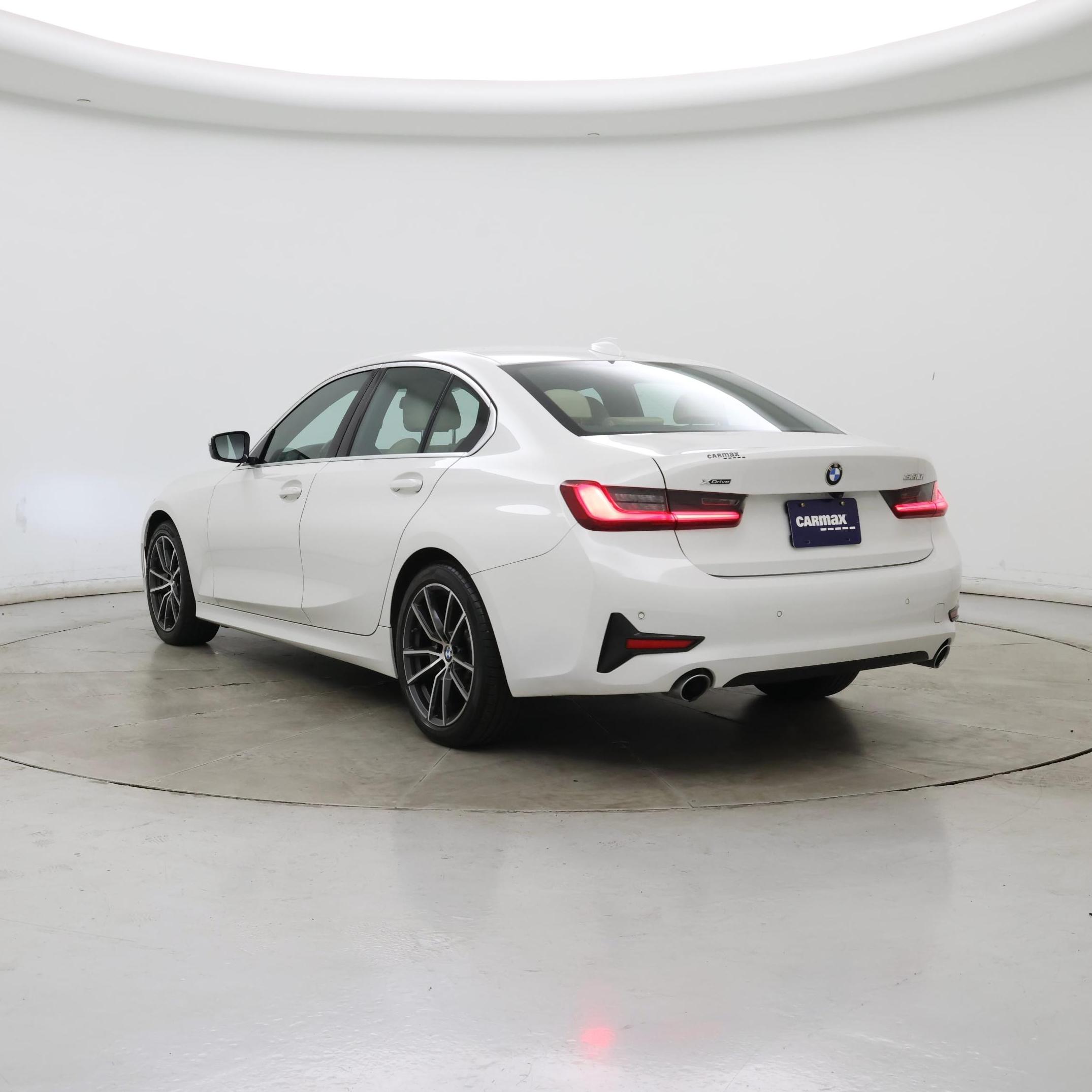 Thumbnail: 2021 BMW 3 Series - 2