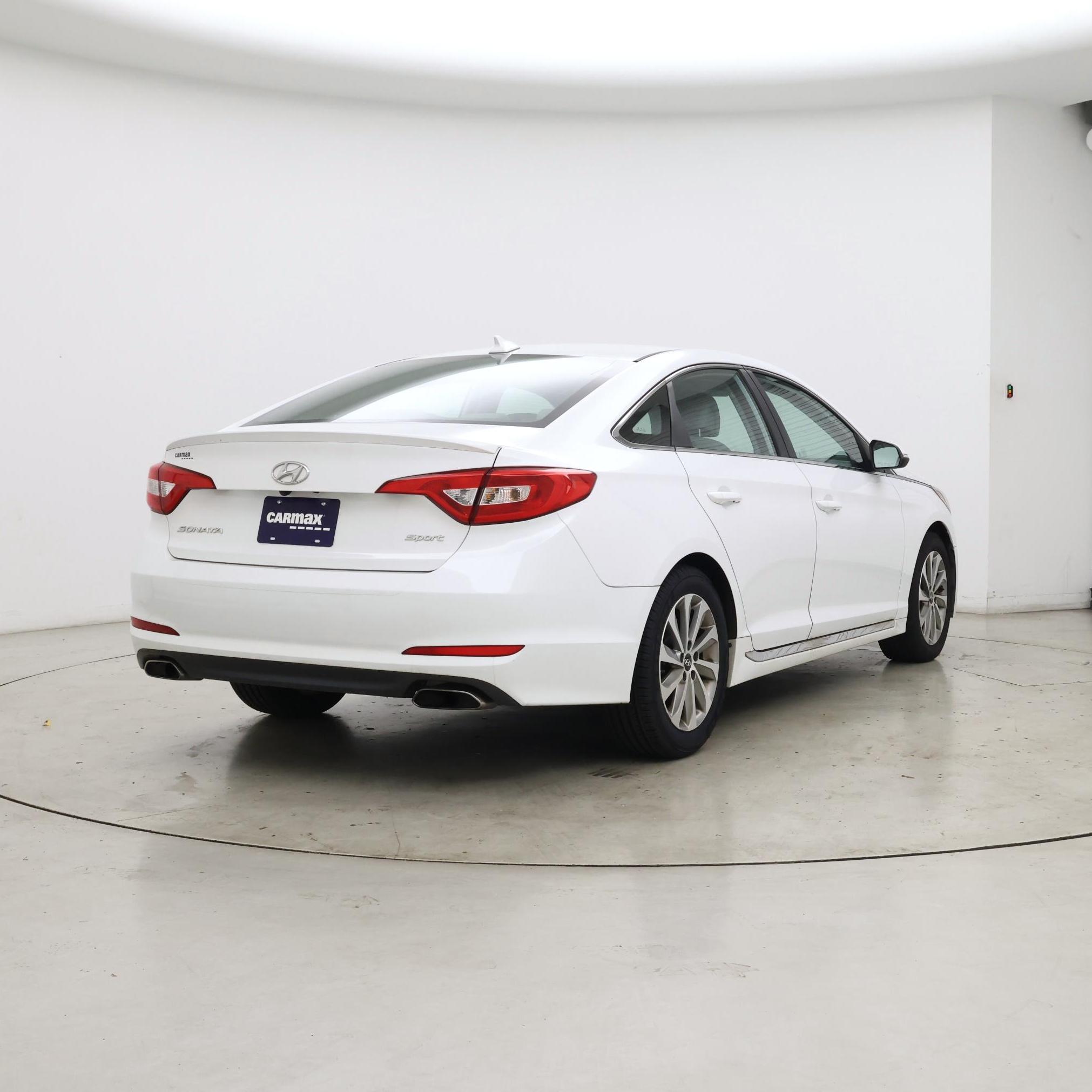 Thumbnail: 2017 Hyundai Sonata - 8