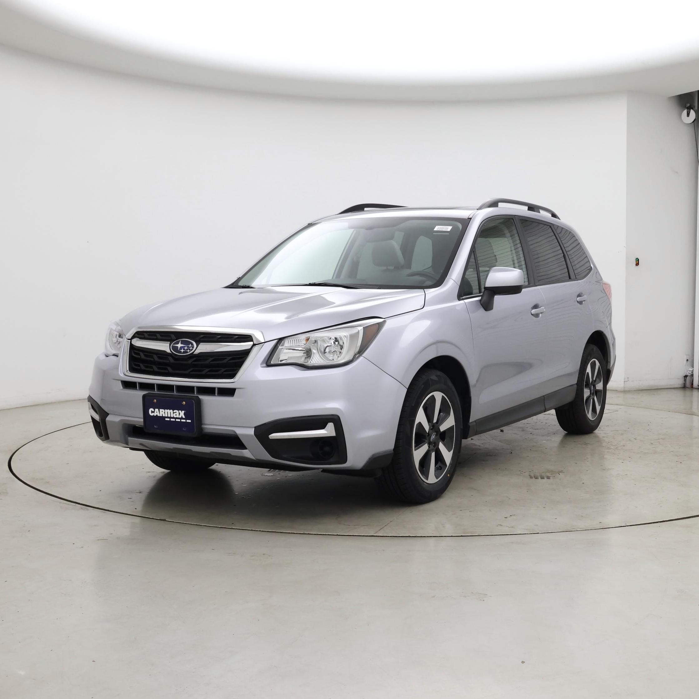 Thumbnail: 2017 Subaru Forester - 4