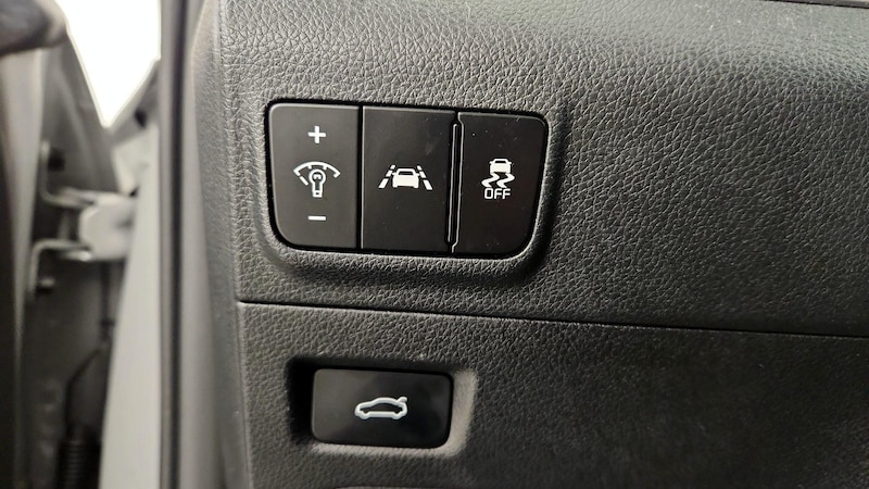 2022 Kia K5 GT-Line 13
