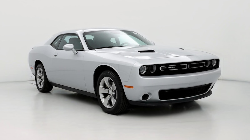 2022 Dodge Challenger SXT Hero Image