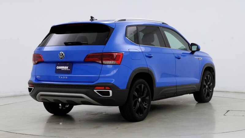 2022 Volkswagen Taos SEL 8