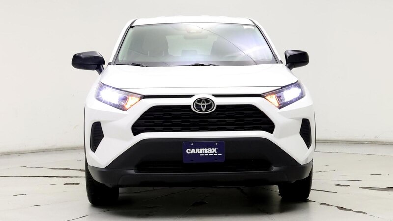 2022 Toyota RAV4 LE 5