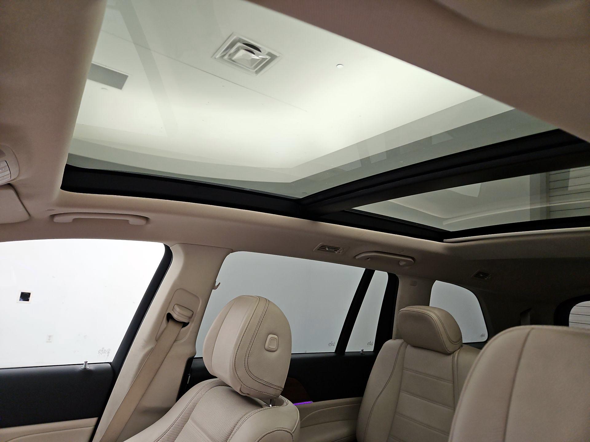Thumbnail: 2022 Mercedes-Benz GLS - 20