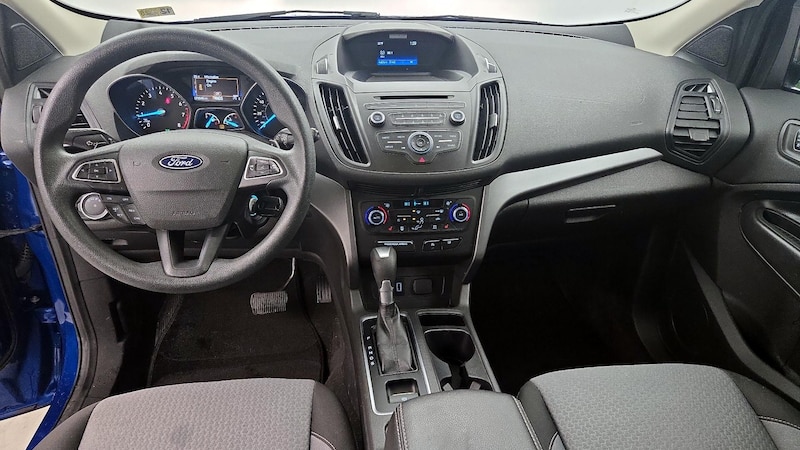 2017 Ford Escape SE 9