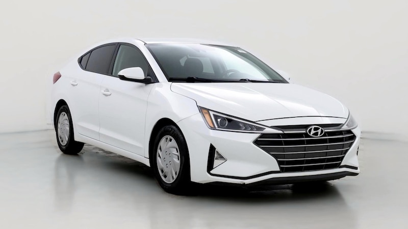 2020 Hyundai Elantra SE Hero Image